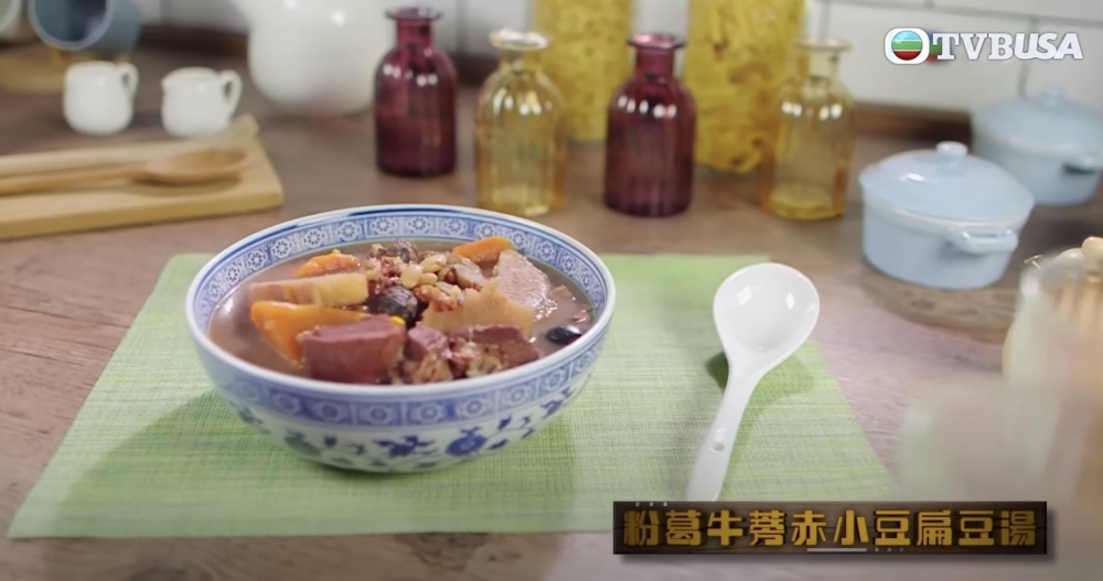 粉葛赤小豆扁豆瘦肉湯。