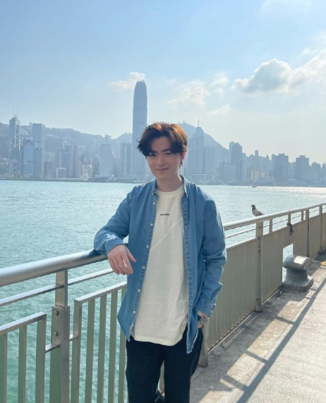 Ken表示,自己現時已大致康復,但左手手臂因高處墮下首先著地,導致現時未能抬起,正在做物理治療。