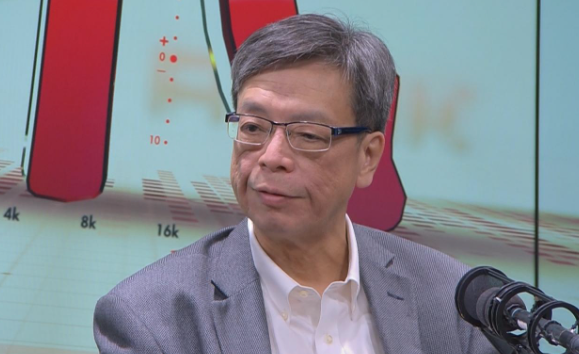 梁子超今早(19日)表示,變種病毒減低新冠疫苗效力,7成接種率或未能建免疫屏障。