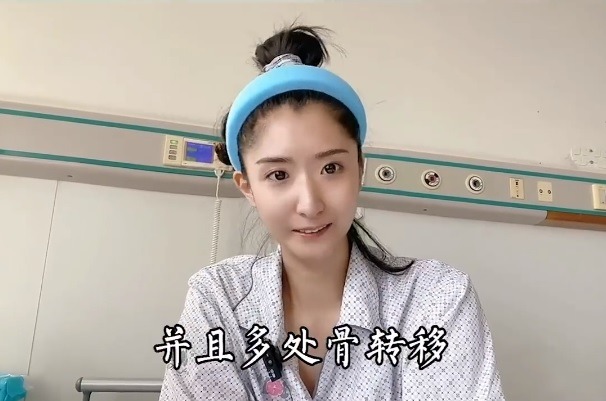 原本活潑好動的一位舞蹈員,更因癌症導致多處骨移位,需要以輪柯代步。