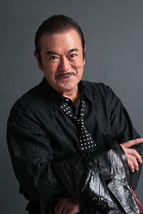 現年82歲的日本資深男演員千葉真一因新冠肺炎,於昨日(19日)離世。