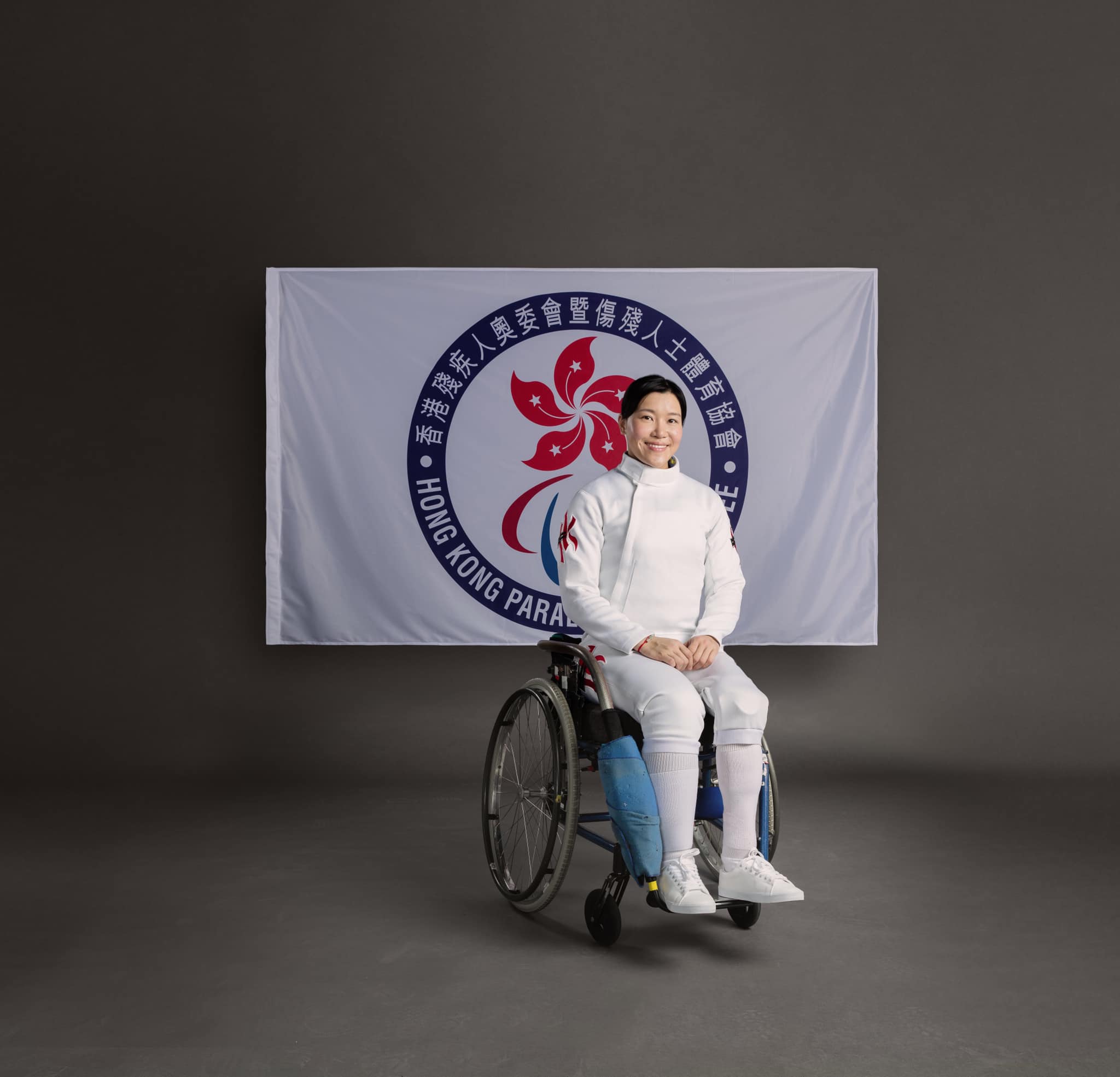 有「五朝元老」之稱的她，在歷屆殘奧已累積7金3銀1銅的獎牌，亦是香港史上殘奧會累積金牌數目最多的選手。