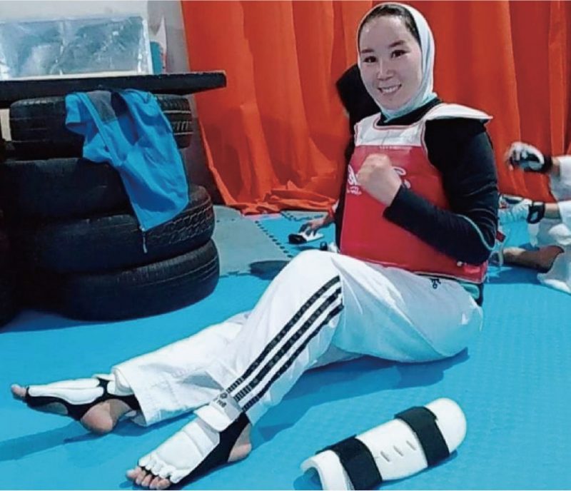 阿富汗女子跆拳道代表 Zakia Khudadadi。