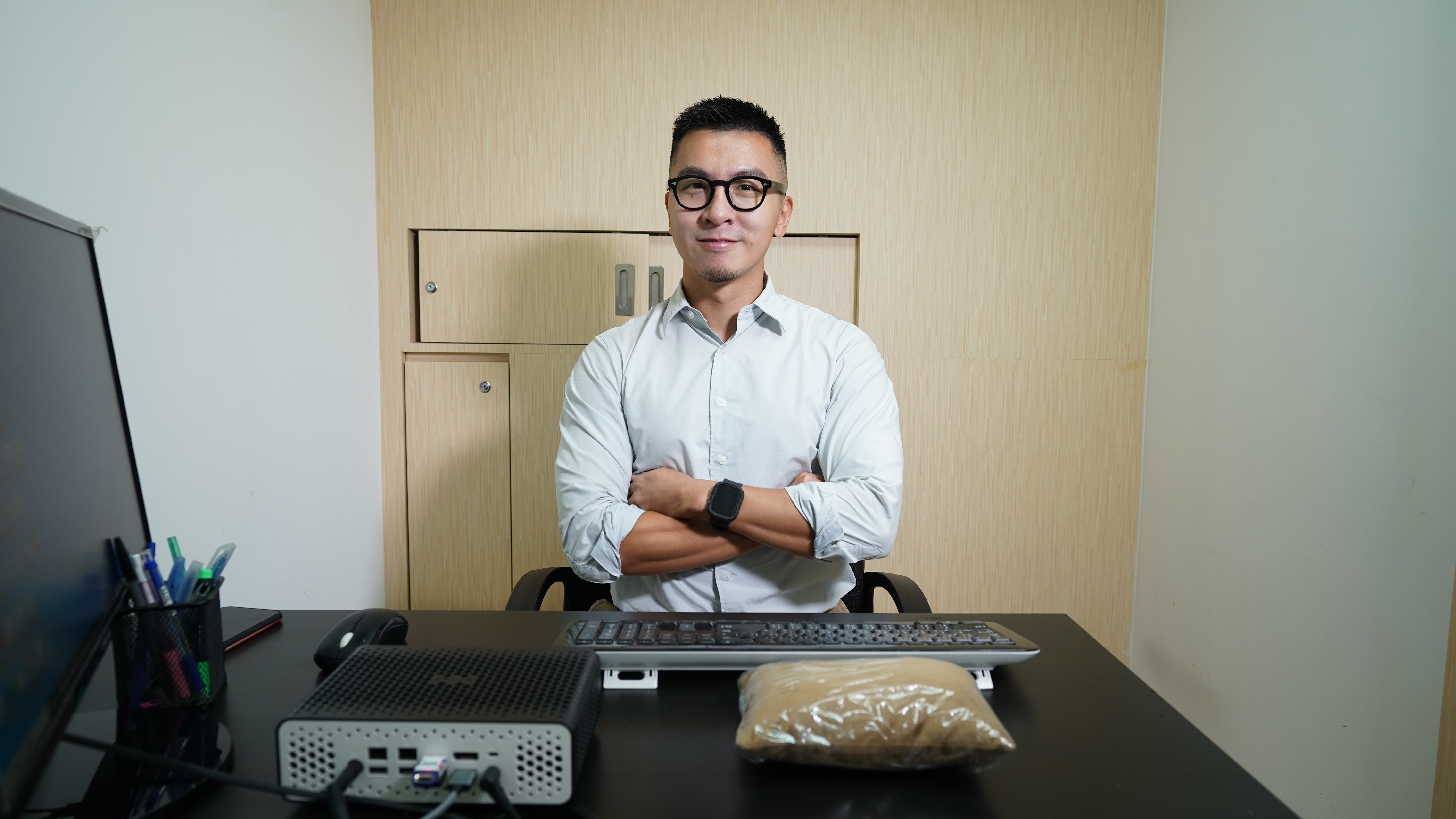 註冊中醫師戴嘉明指有痛經問題想暫時紓緩,可以穴位按摩方法暫時止痛。