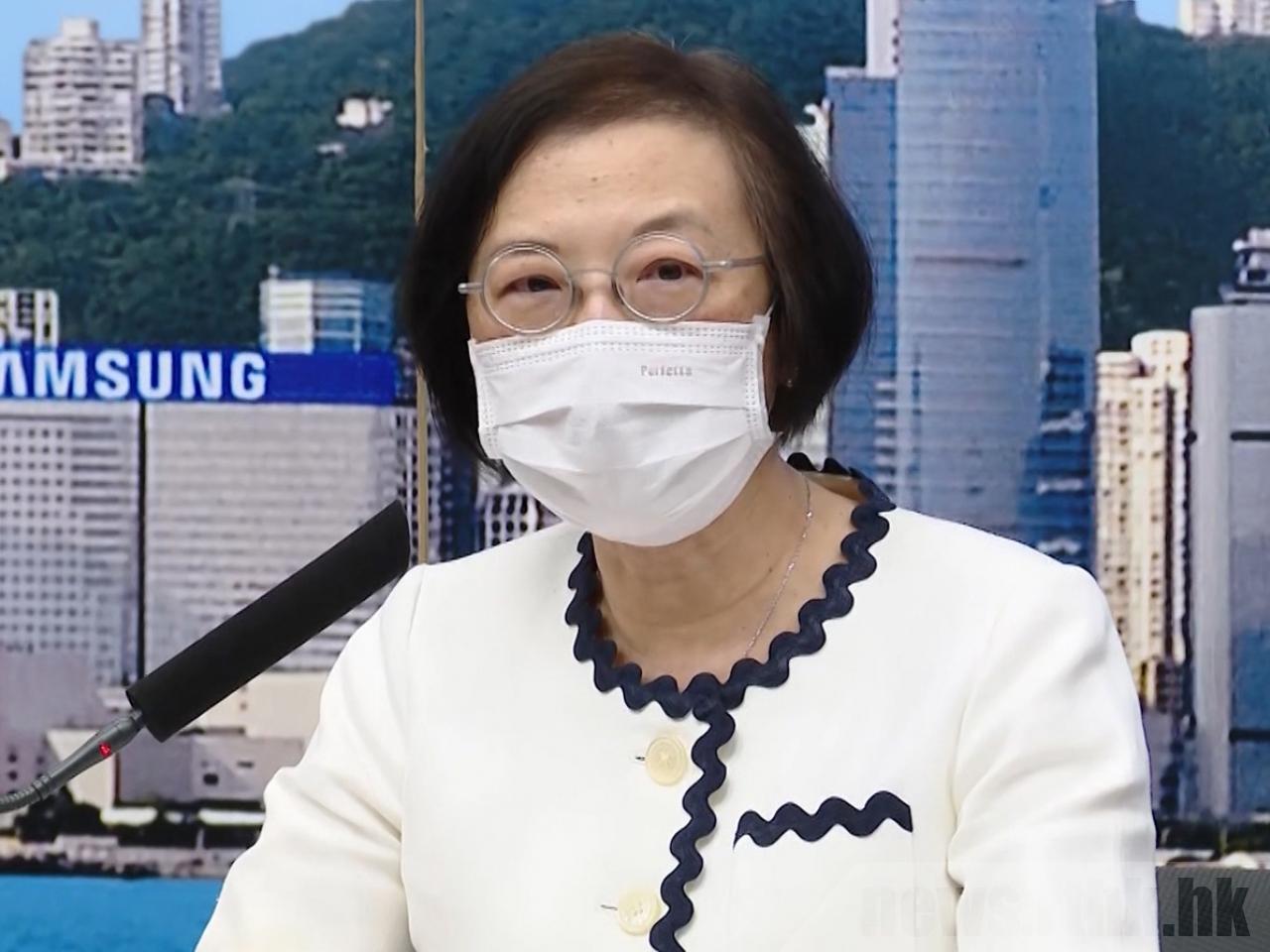 陳肇始表示,目前科興及復必泰已夠全港市民接種。