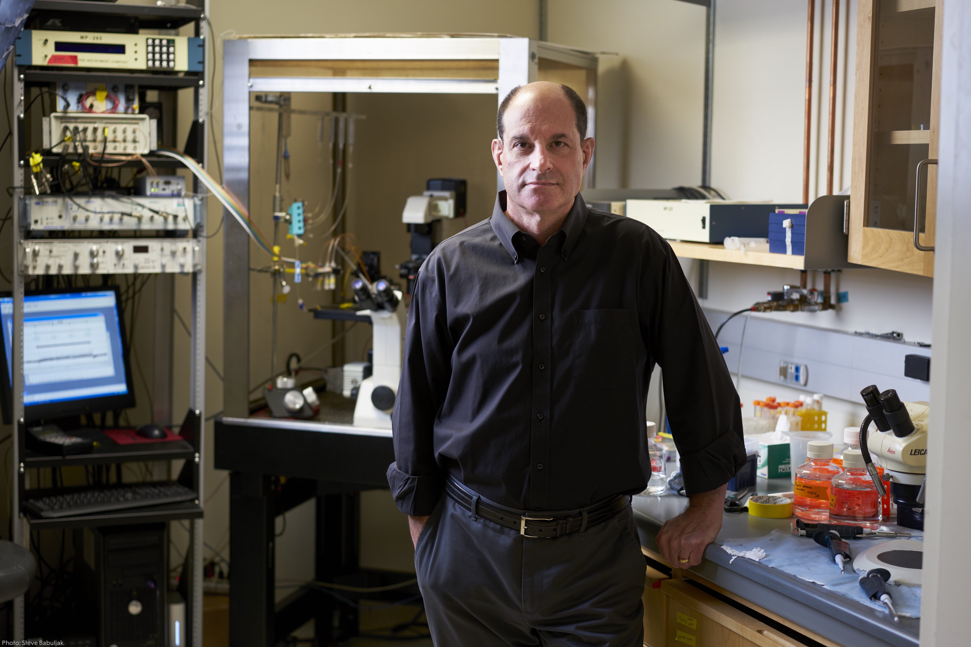 今年65歲的David Julius生於紐約市,為加利福尼亞大學舊金山分校生理學系教授。