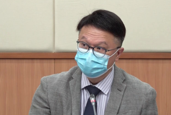 許樹昌今早(28日)指,一般市民日後也要打第3劑,更有機會需每年接種。