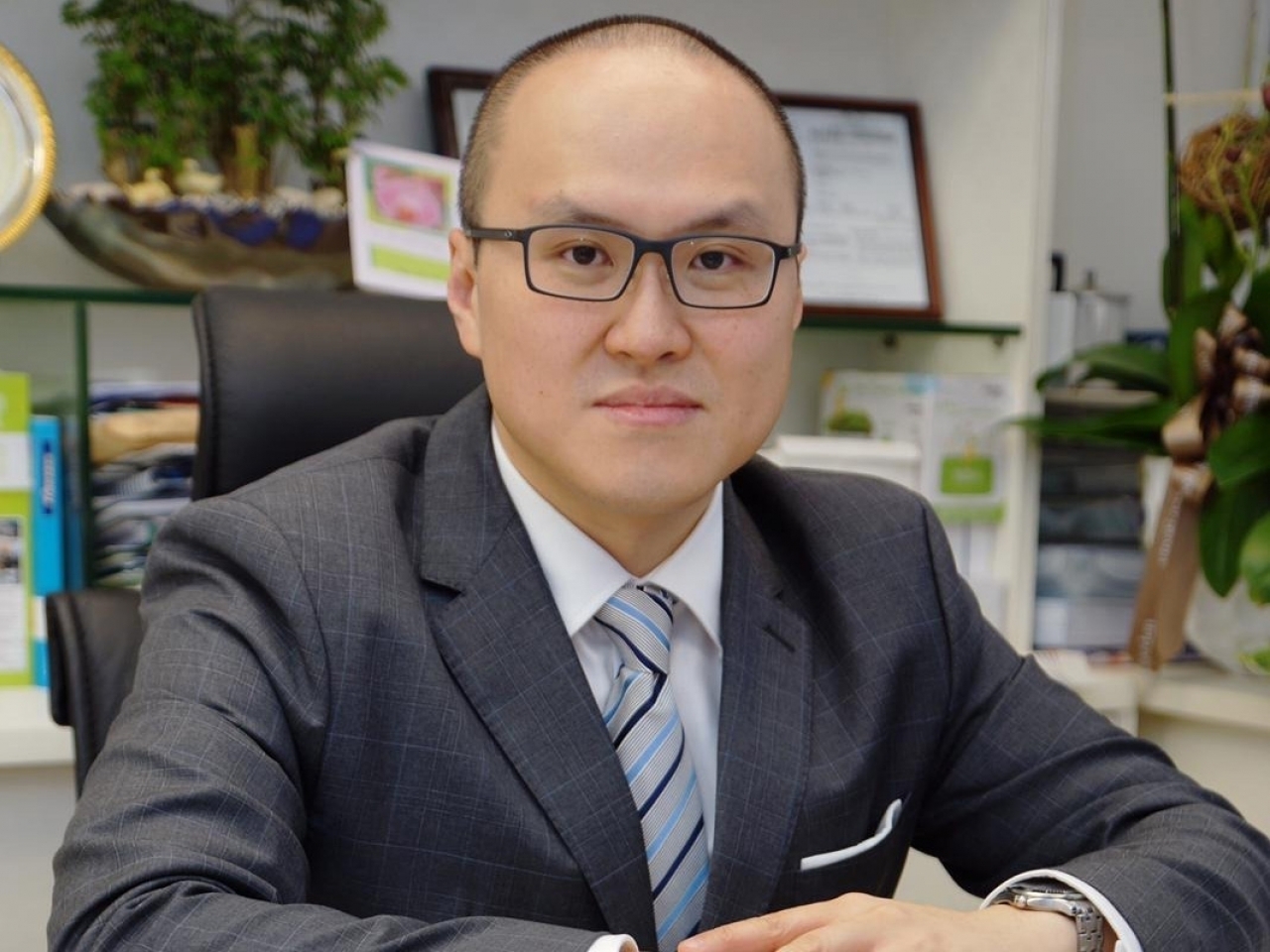 曾祈殷今早(8日)指,未知第三針是否內地通關考慮因素。