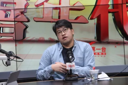 社區組織協會幹事陳仲賢今（2日）指，前線人員處理無「安心出行」手法各異。