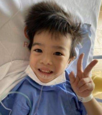 患新冠肺炎的5歲男童,堅持捐骨髓救地中海貧血姊。