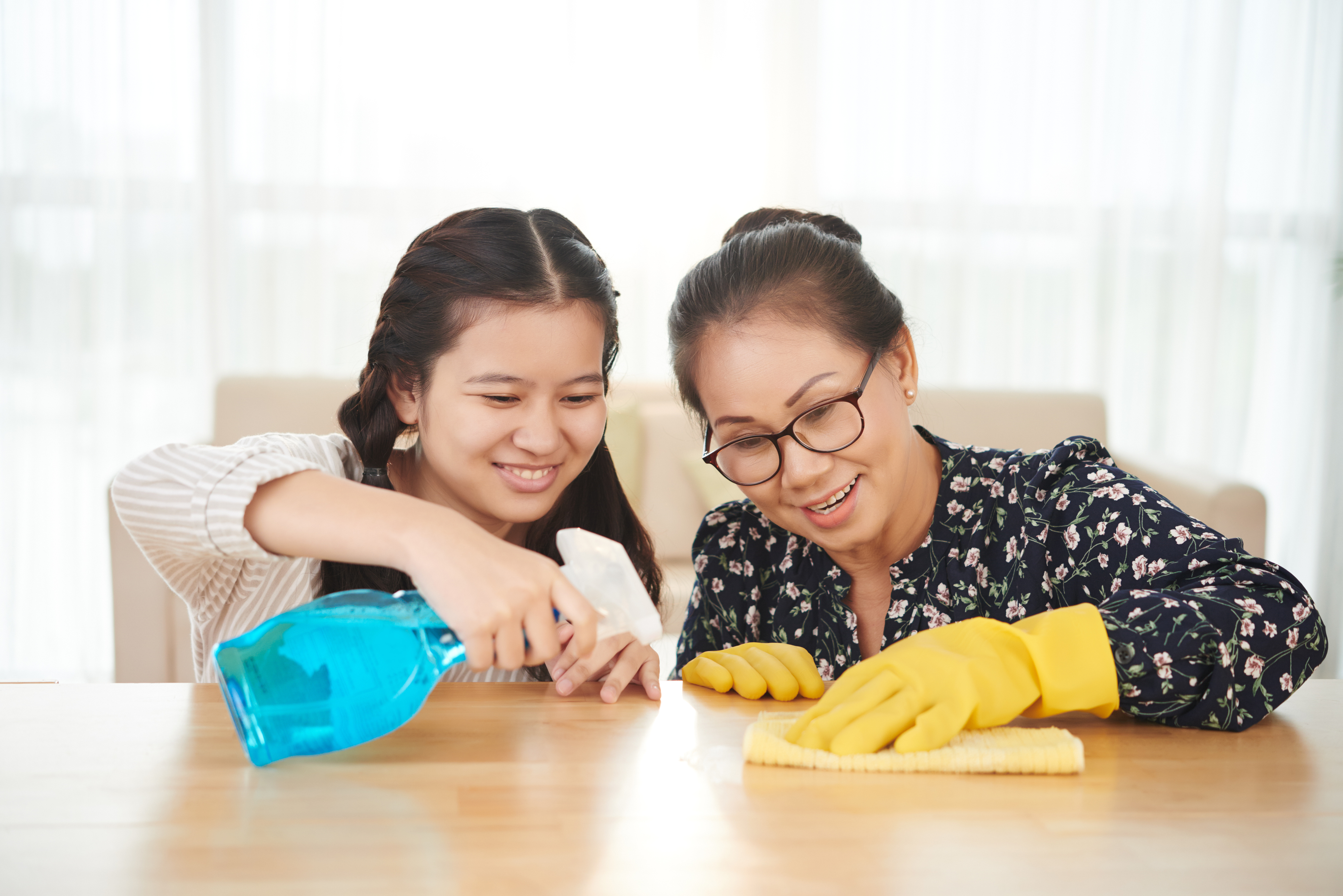 研究發現,在 65 歲以上的人群中,輕量和繁重的家務,與更高的認知功能相關。