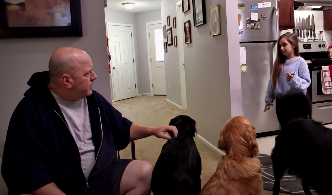 Shauna指，每逢外出時家人都會問及有哪些人陪同她。