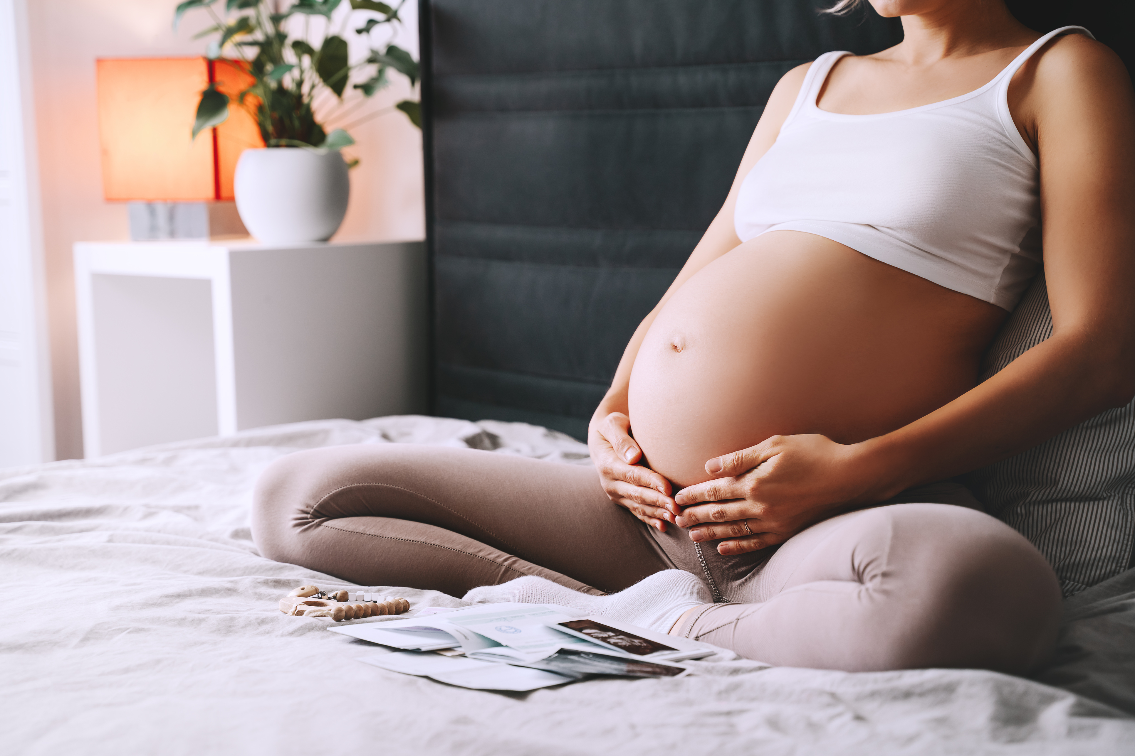 高齡孕婦在懷孕期間要注意吸收均衡的營養。