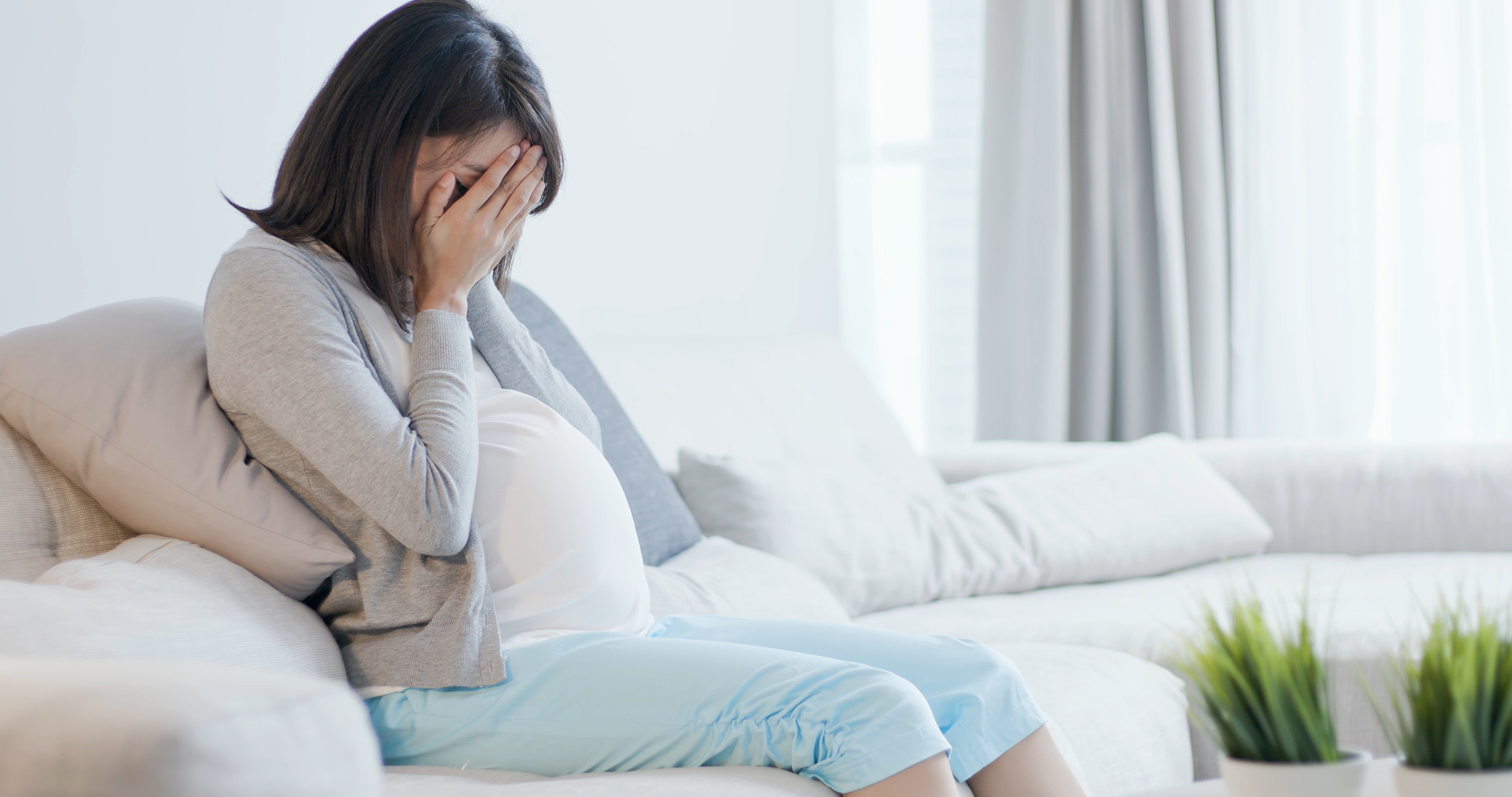 台灣一名孕婦私訊詢問,雖確定孩子是老公的,但因為在懷孕後期「不小心」和別人發生關係,她擔憂孩子基因會否改變。