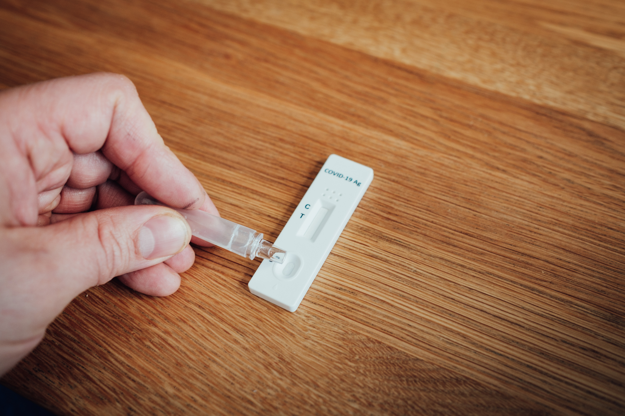 快速抗原測試的準確度,受多個因素影響。