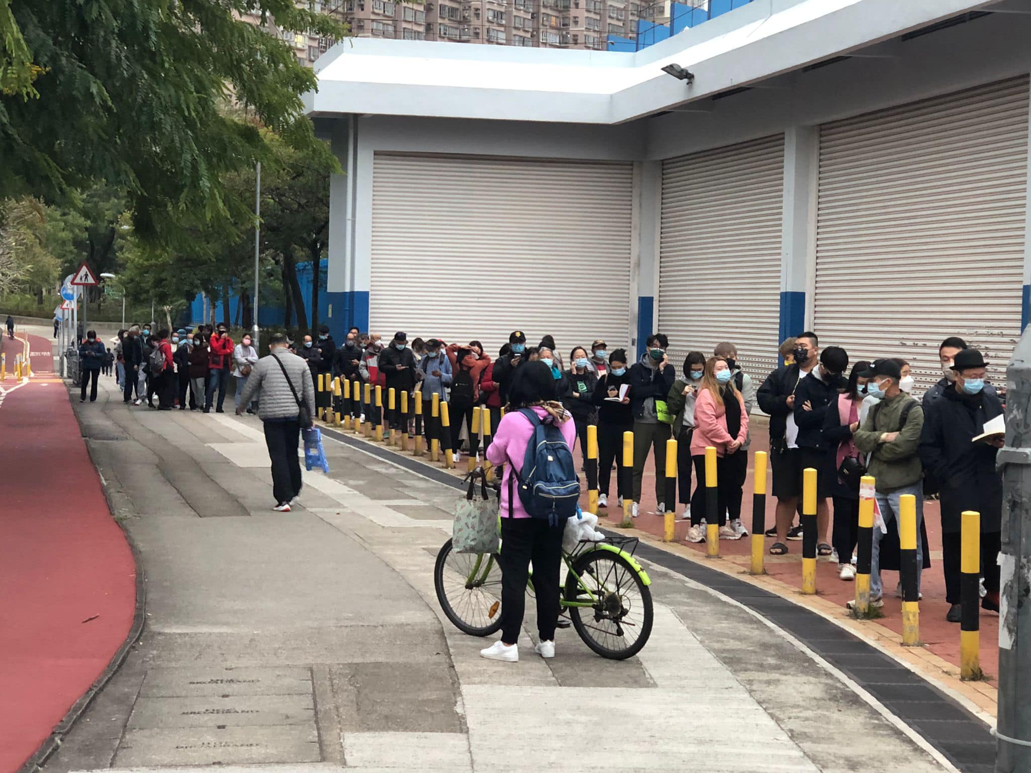 香港第五波新冠疫情繼續惡化。