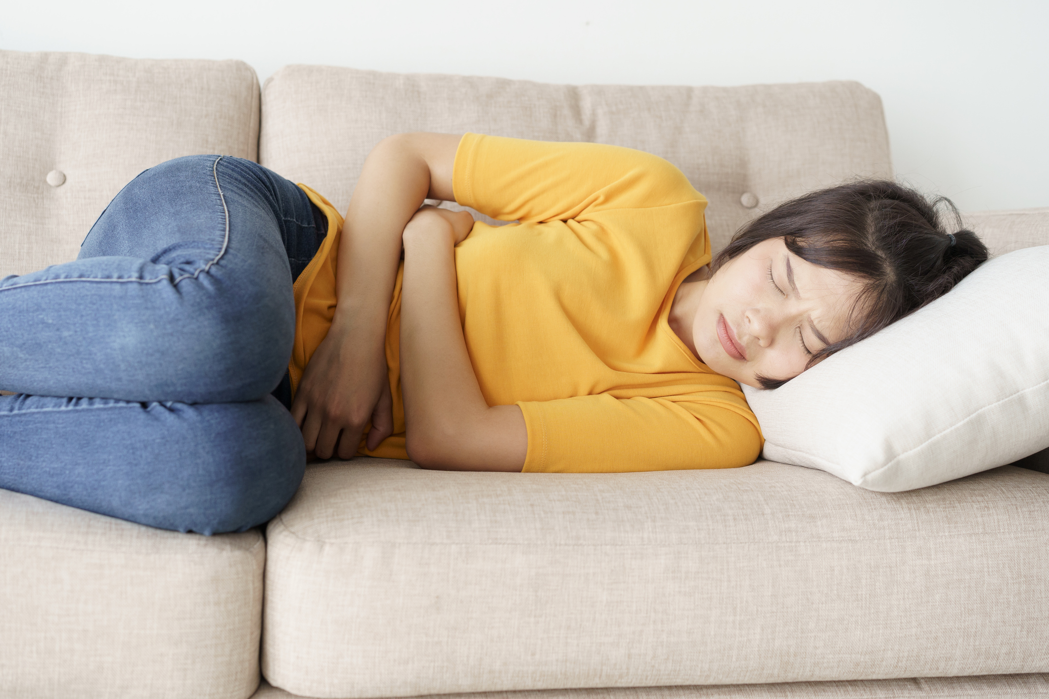 台灣一名14歲女生哀號肚子一陣一陣的疼痛,誤以為是吃壞肚子得腸胃炎,卻不知自己已懷孕。