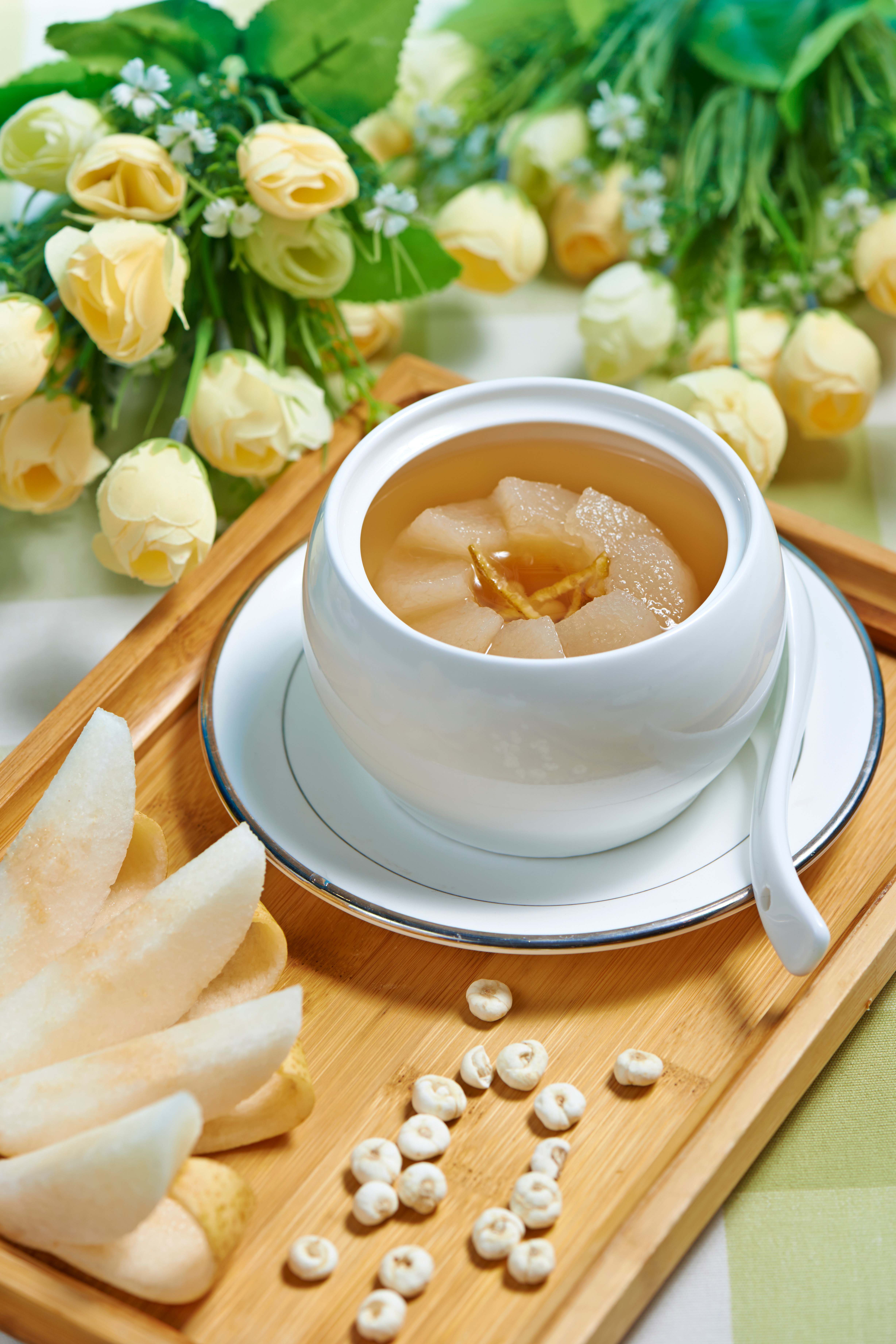 無花果雪梨湯有助清熱潤肺、生津化痰、健胃清腸。