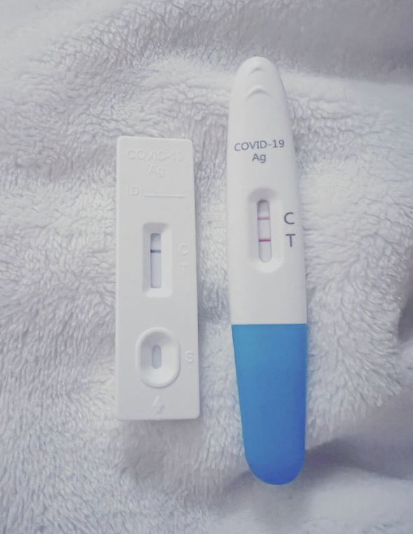 歌手林欣彤（Mag）上月中確診新冠肺炎。