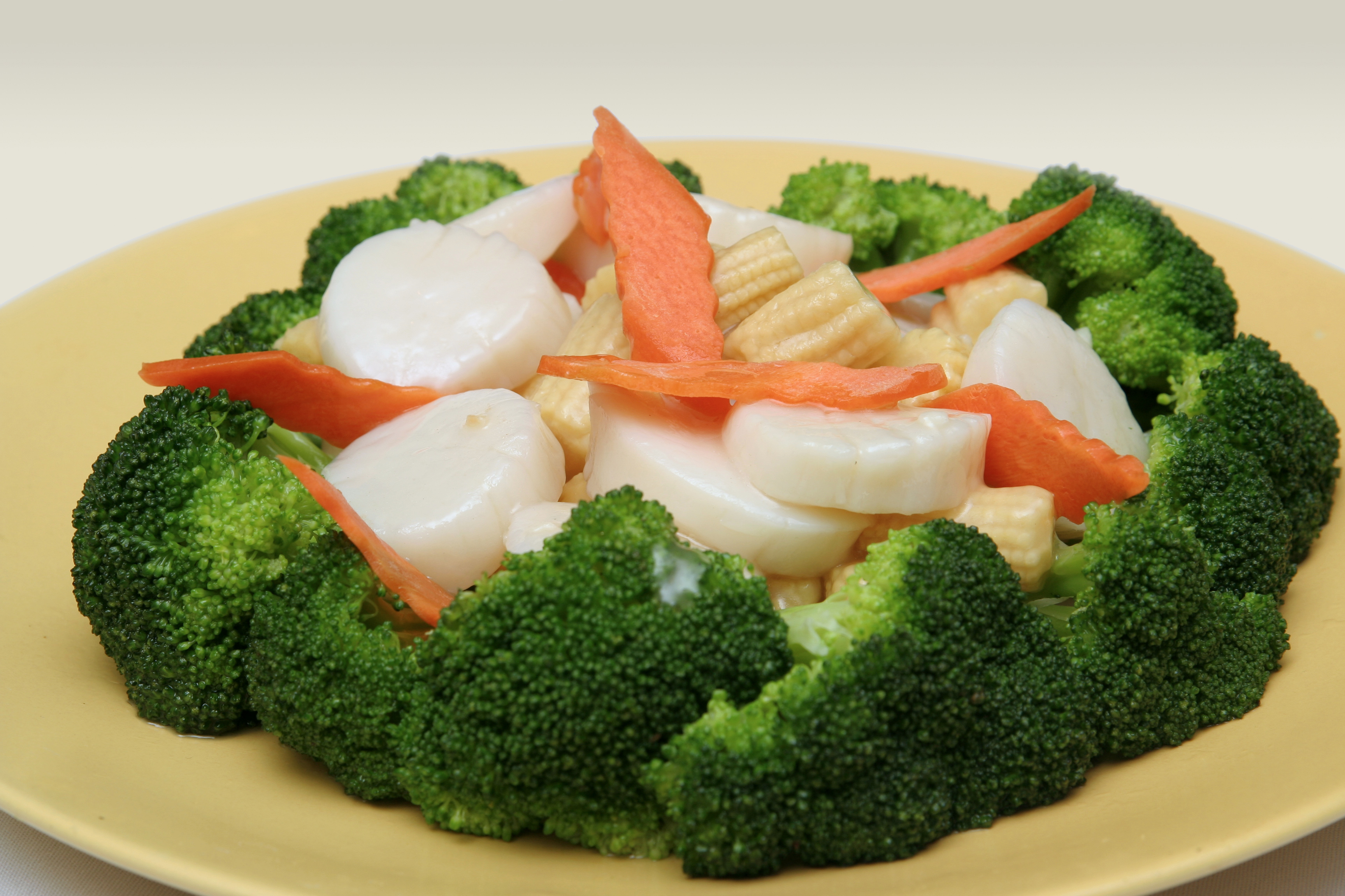 在家中亦可輕鬆烹調出西蘭花炒帶子。