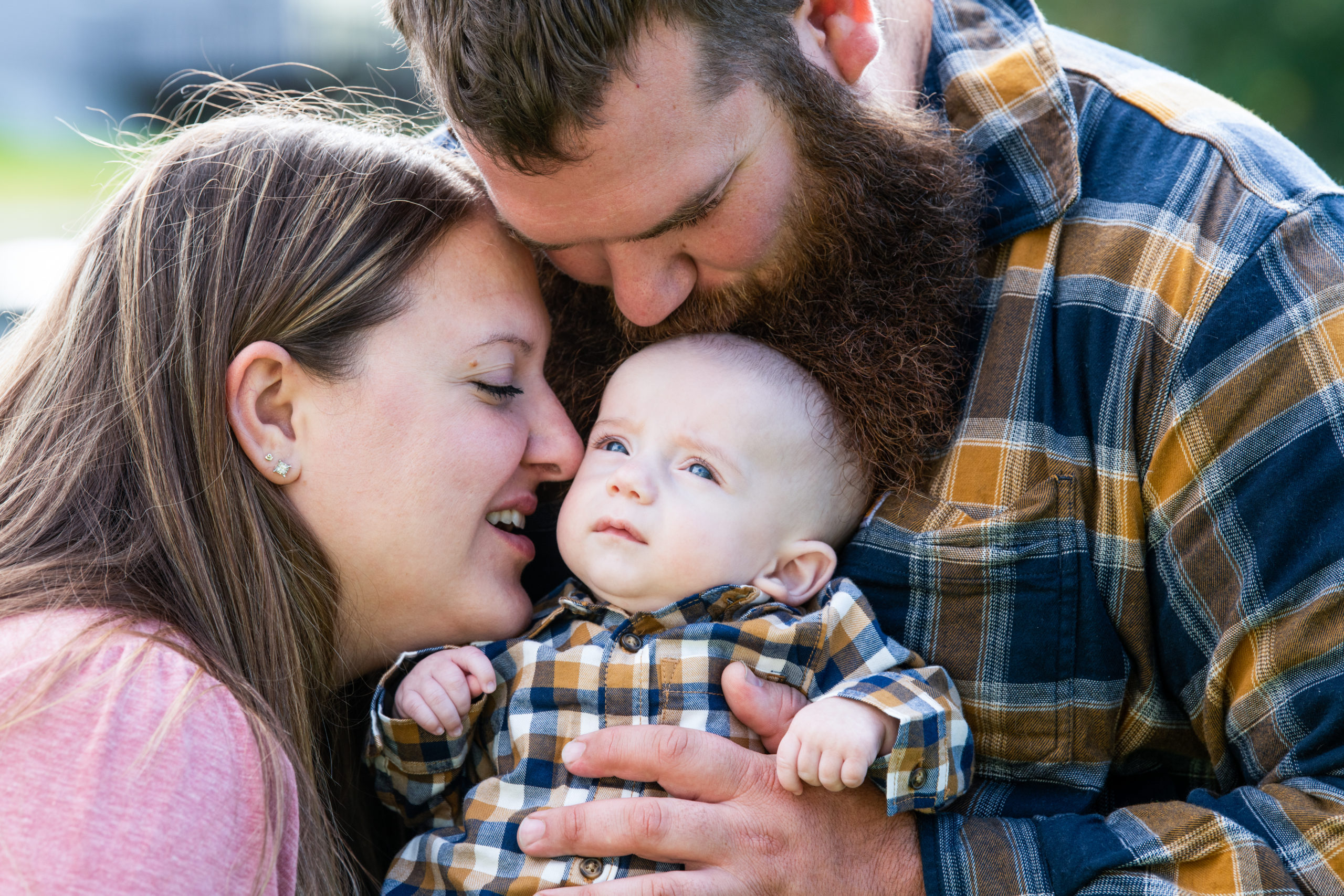 有美國醫生團隊成功完成為26週胎兒切除心臟腫瘤後再放回媽媽子宮內的手術。最終嬰兒在媽媽肚內10週後足月出世。