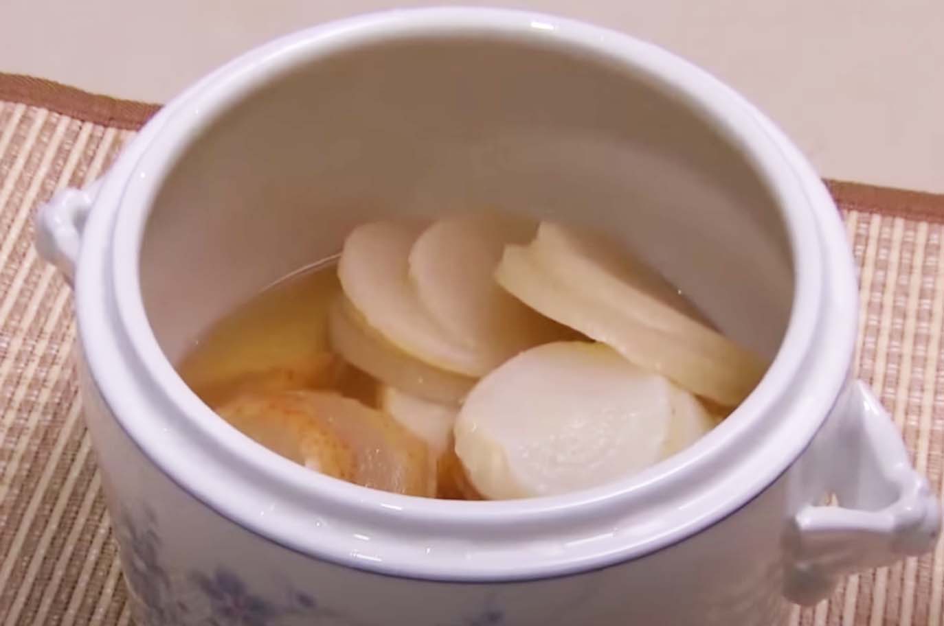 蘿蔔燉雪梨有預防感冒、止咳化痰功效