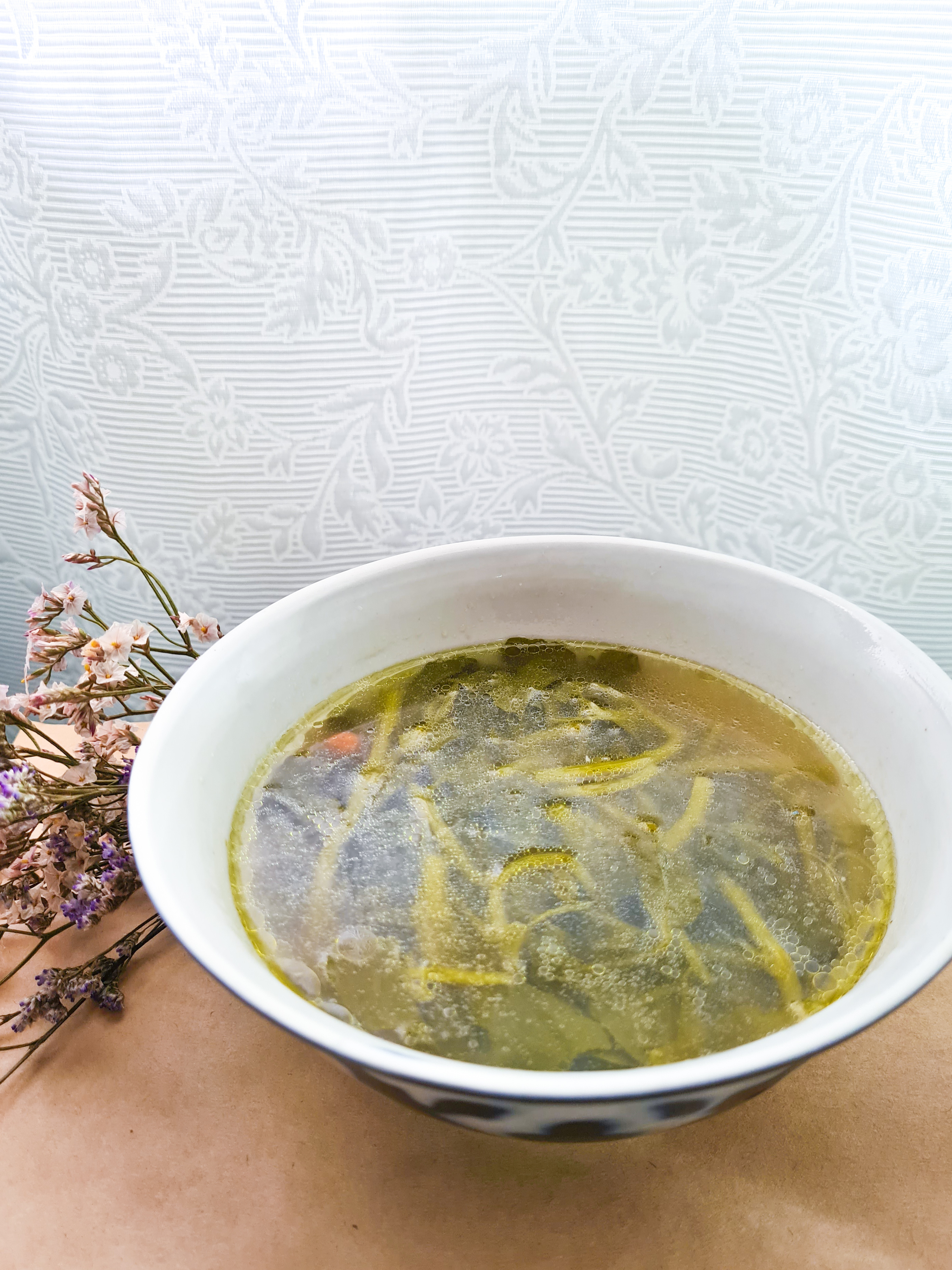 西洋菜羅漢果湯有助紓緩氣管不適。