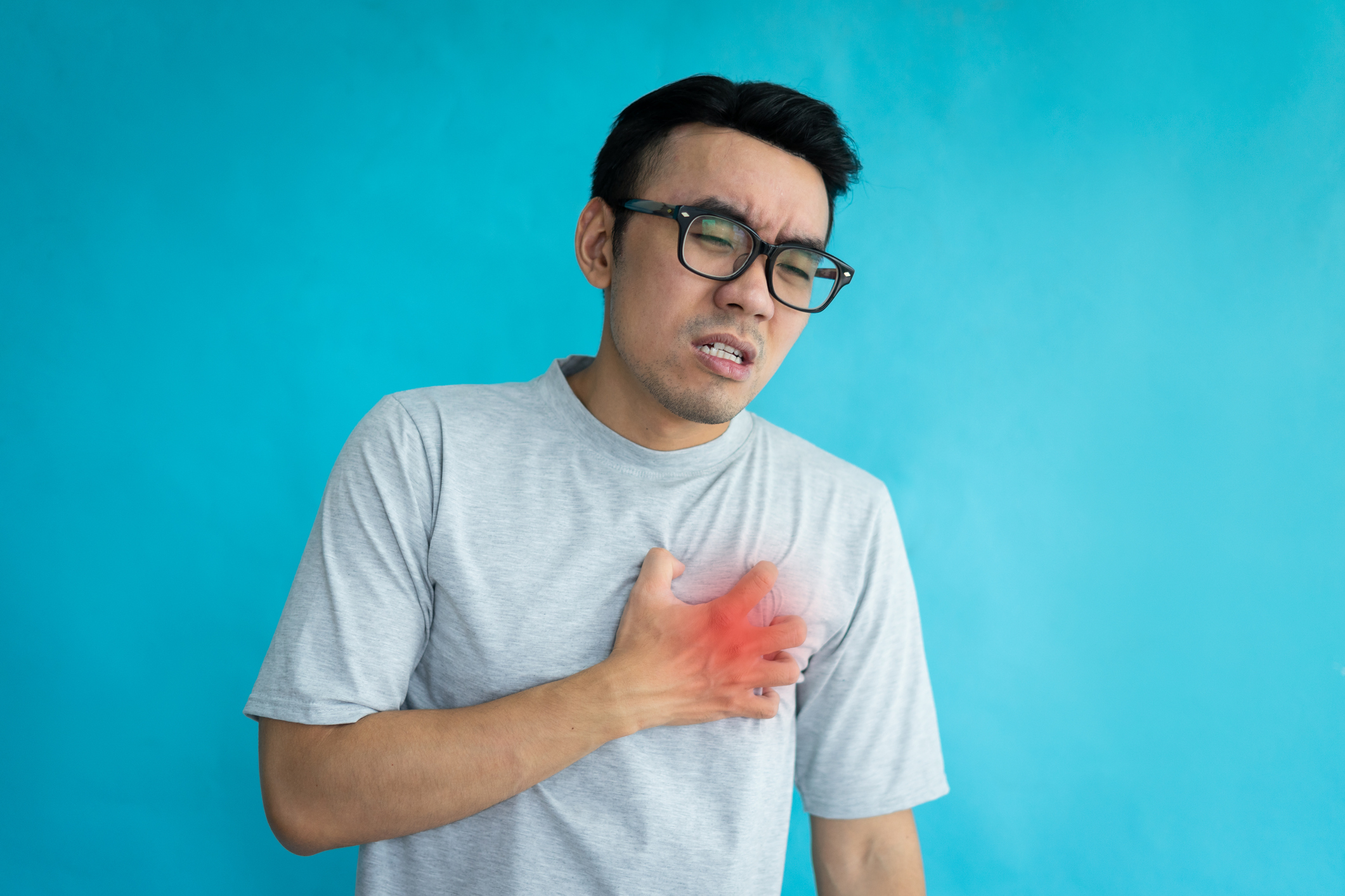 當天氣溫差大、遇到壓力,或像這次蜂螫的刺激時,亦可能誘發斑塊破裂剝落,引致血栓堵塞血管,發生致命的心肌梗塞。