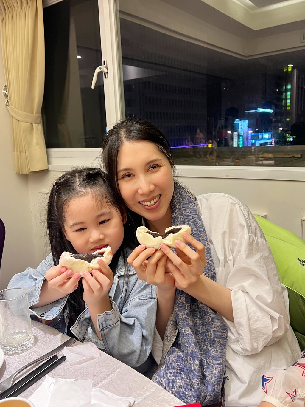 女兒懂事許下生日願望:祝媽媽身體健康