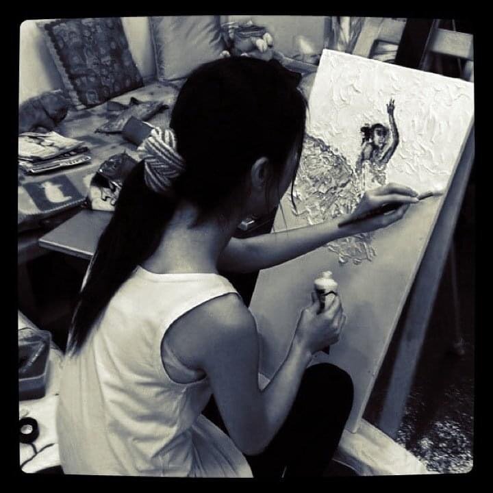 薛凱琪分享自己11年前的舊照,透露以往會透過畫畫發洩不開心的情緒。