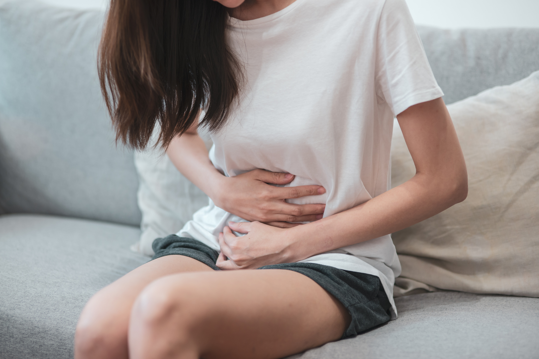 最近有一名女網友看到一位男子在女廁前神情焦慮地徘徊,後了解是其女兒第一次來月經,欲求好心路人幫助。