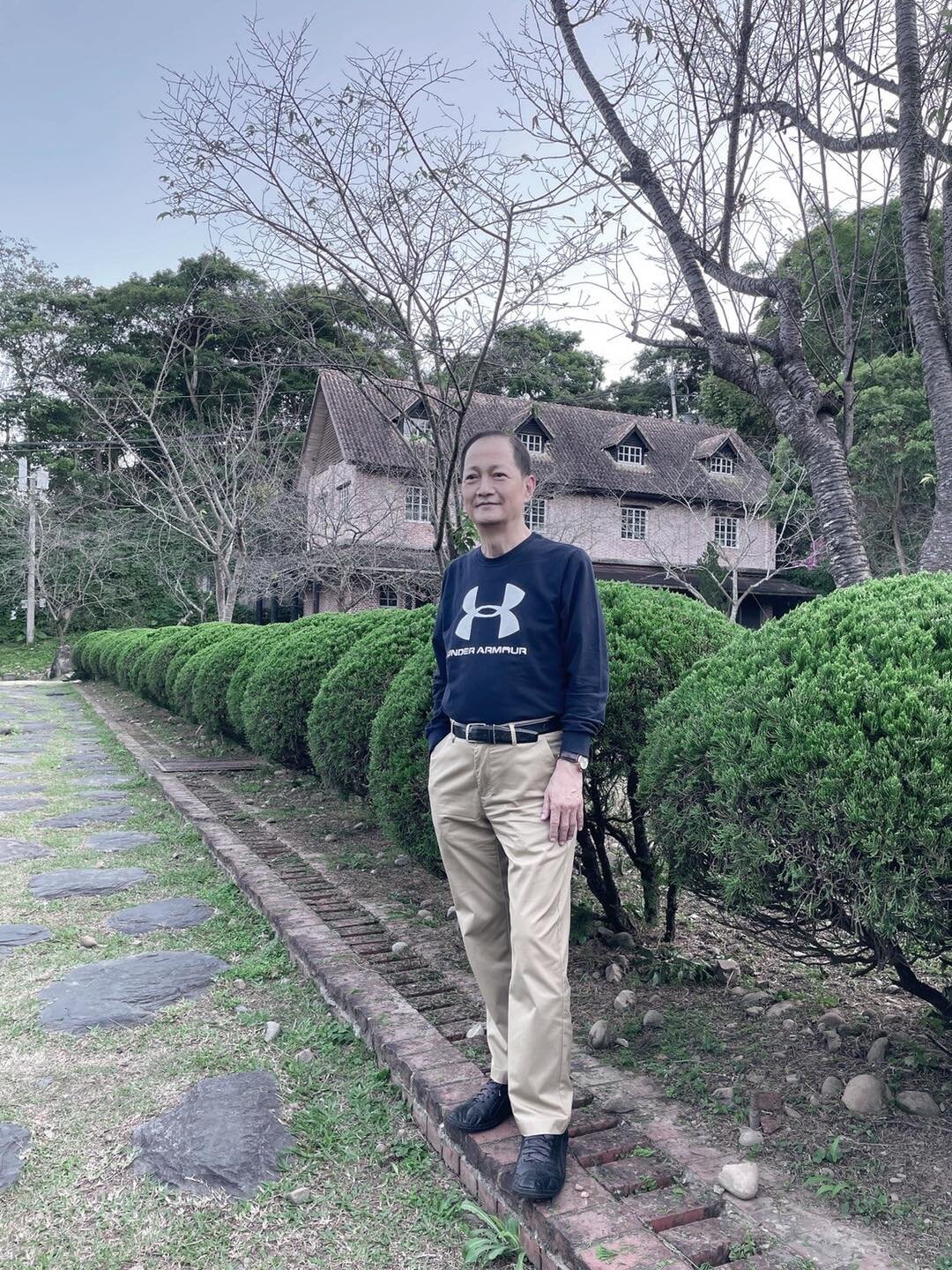 如今陳醫生已重獲新生,並為自己設下比平常人更嚴格的生活標準,他把多年來的吸煙陋習戒除,且不再喝酒。