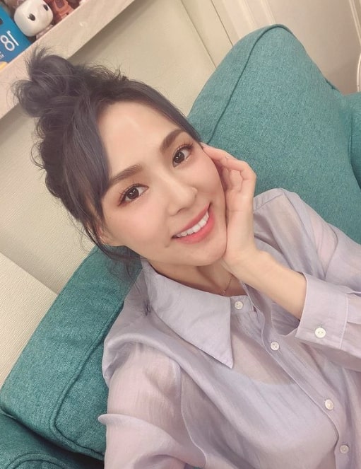 當時「熊熊」穿衛生棉內褲,血卻直接從大腿流下來,她想說有在吃婦科保健食品,而且也不會痛,所以就沒去多注意。