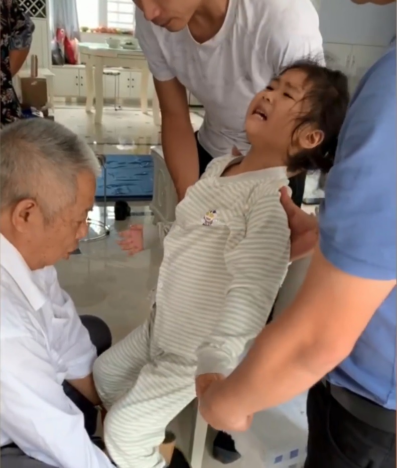 媽媽指,每次看到女兒鍛煉時十分痛苦的樣子,都想過讓女兒放棄。