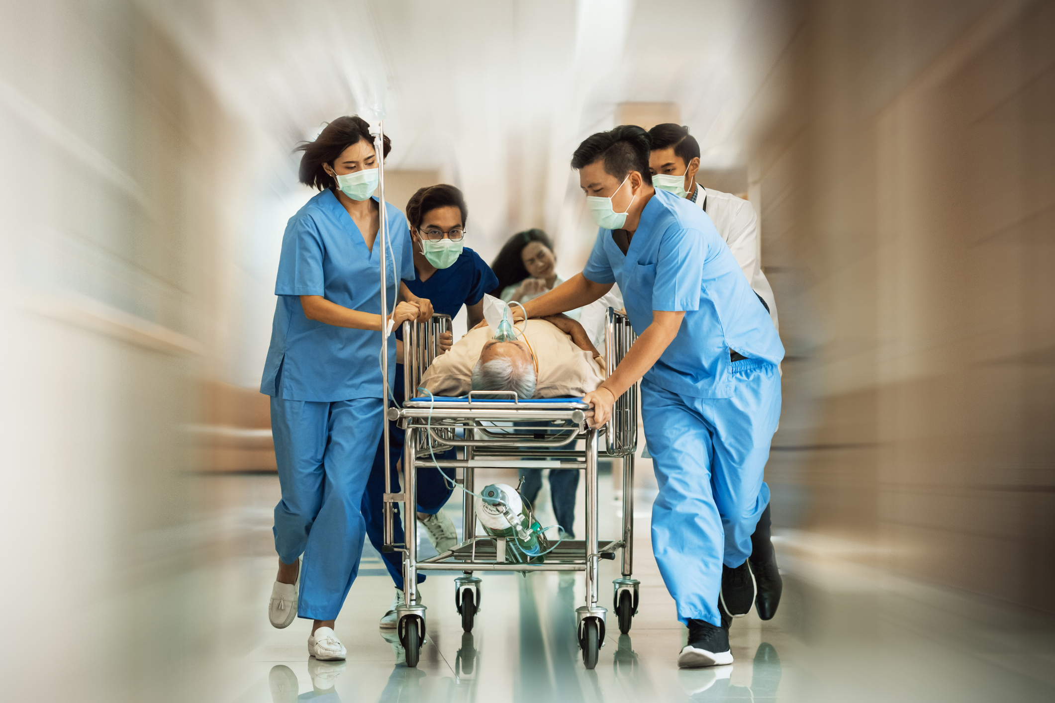內地一名38歲男子因腦幹出血入院。