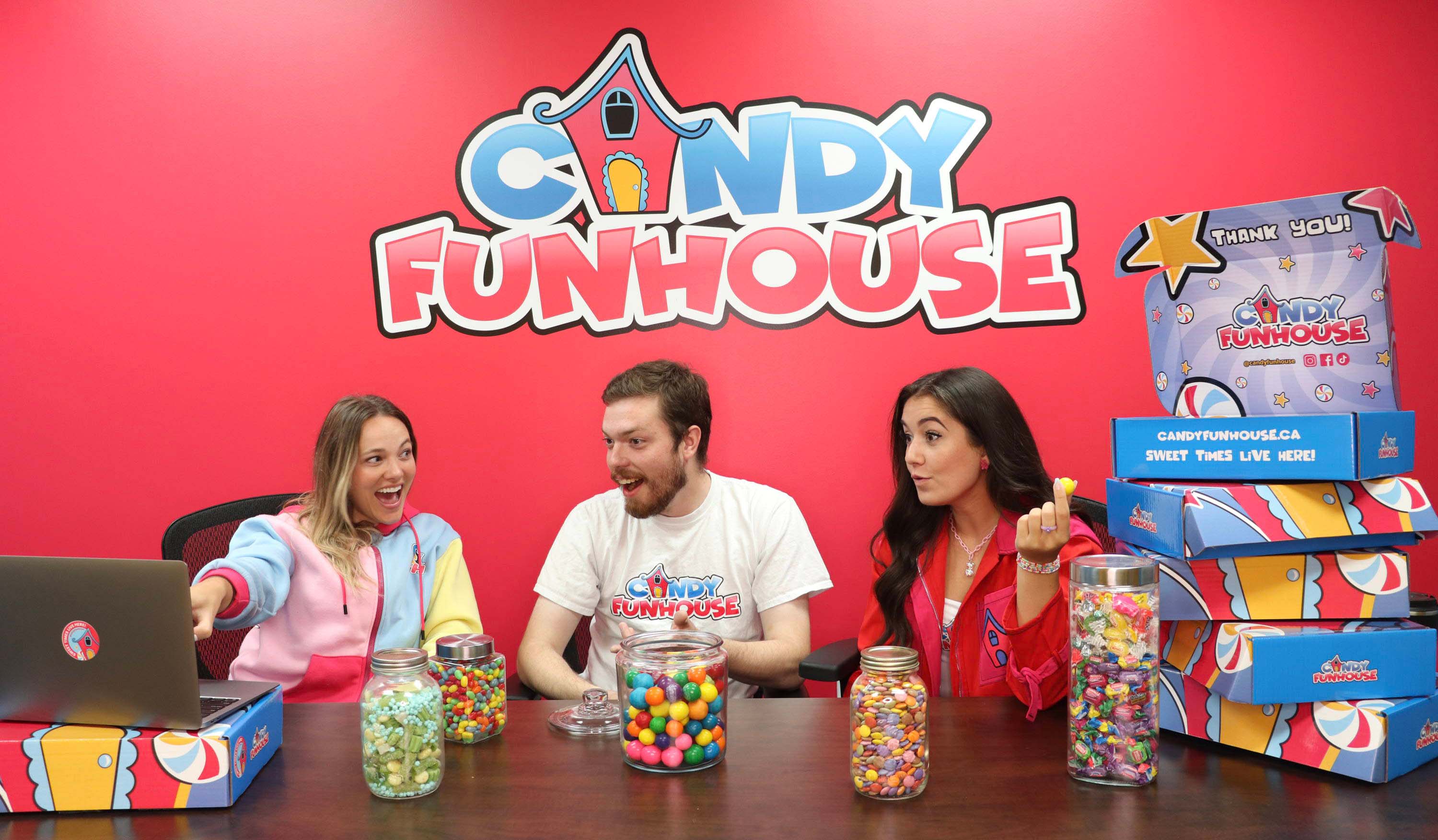 加拿大糖果公司「Candy Funhouse」日前招聘「首席糖果長」(Chief Candy Officer)。