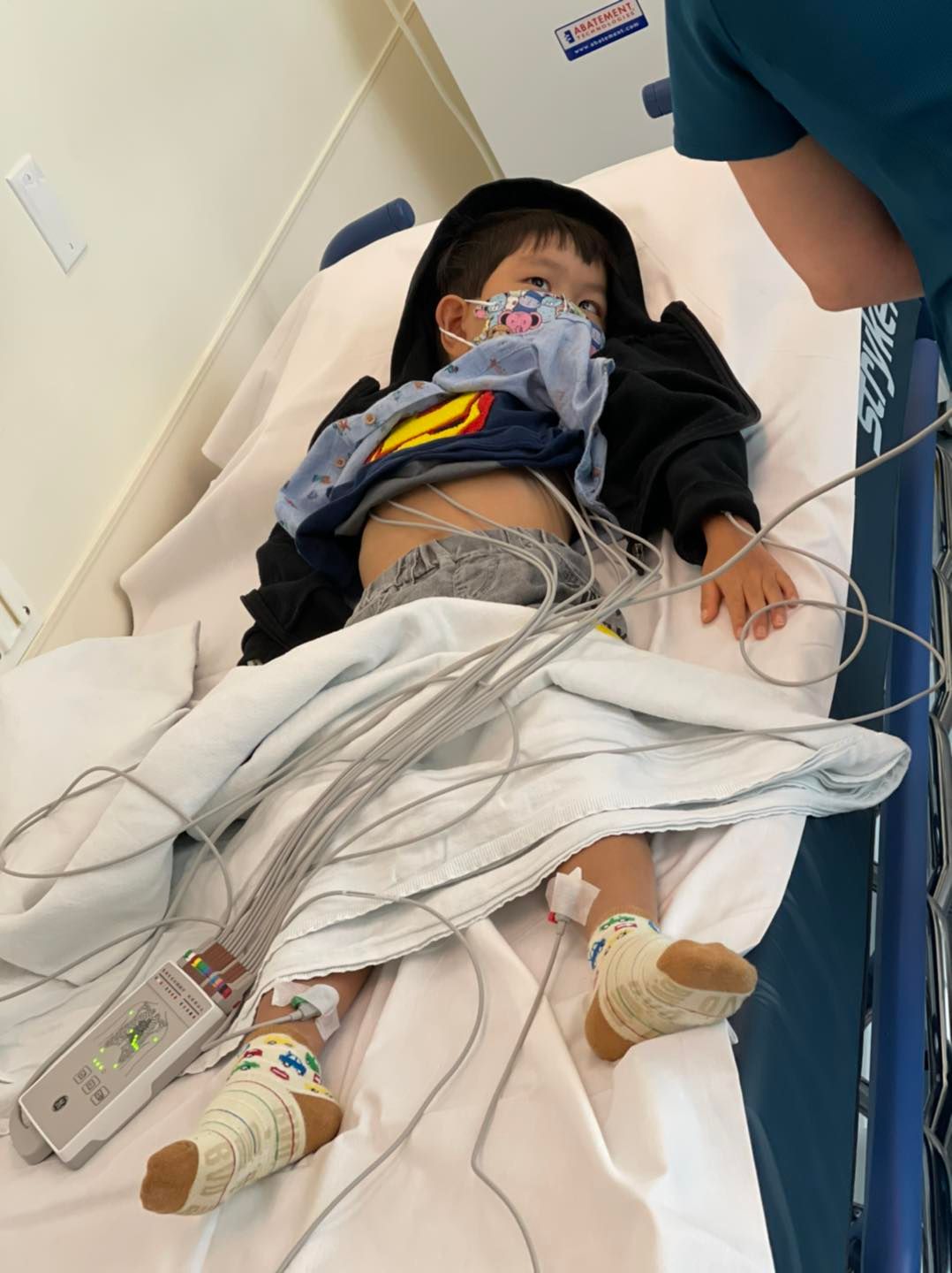 晨翔的病情持續惡化。