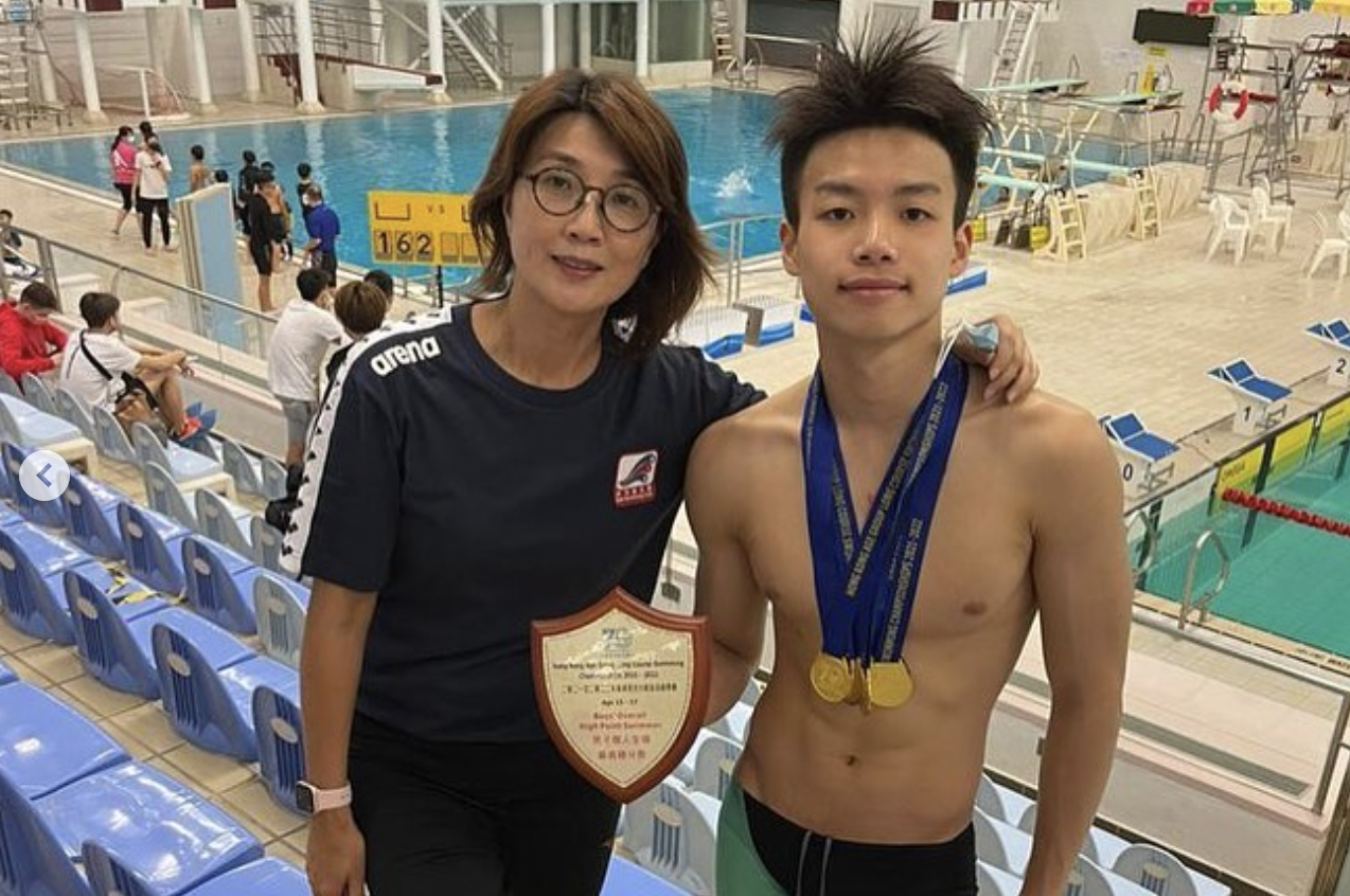 他在今年7月於學界比賽正式復出,成功奪得兩金佳績。