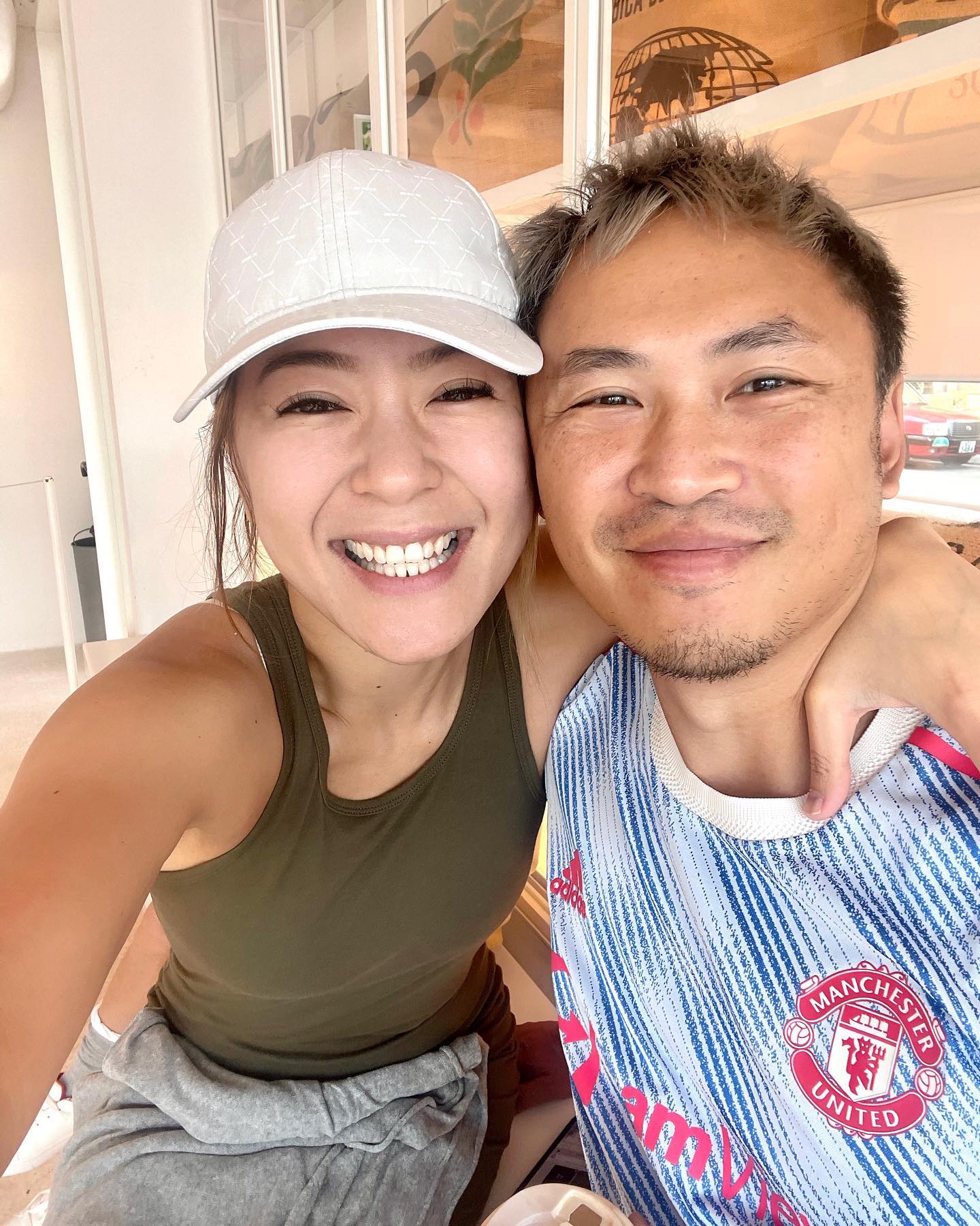 兩人原本準備出發前往澳洲。