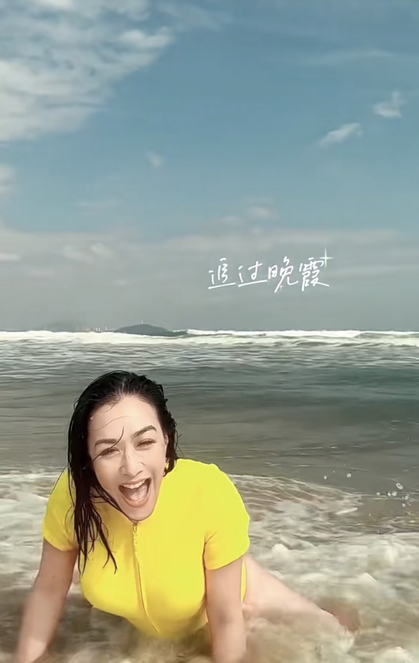 鍾麗緹鼓勵所有女性要活出自我,不要被定義。