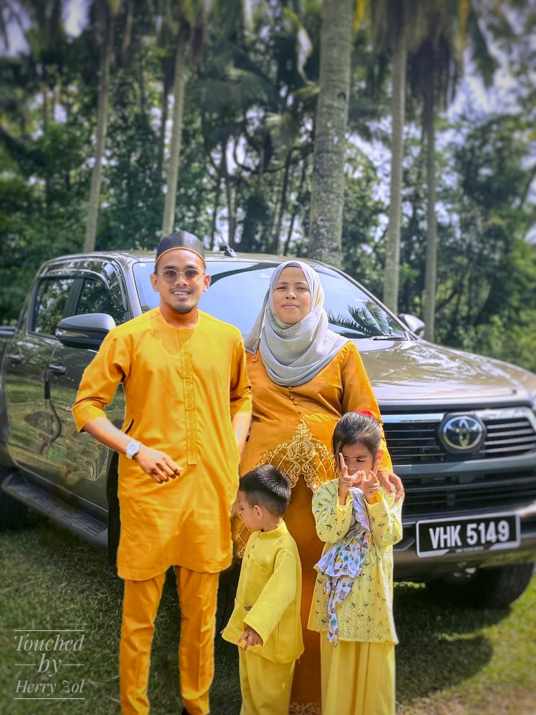 熱心網民幫他修圖 版本一