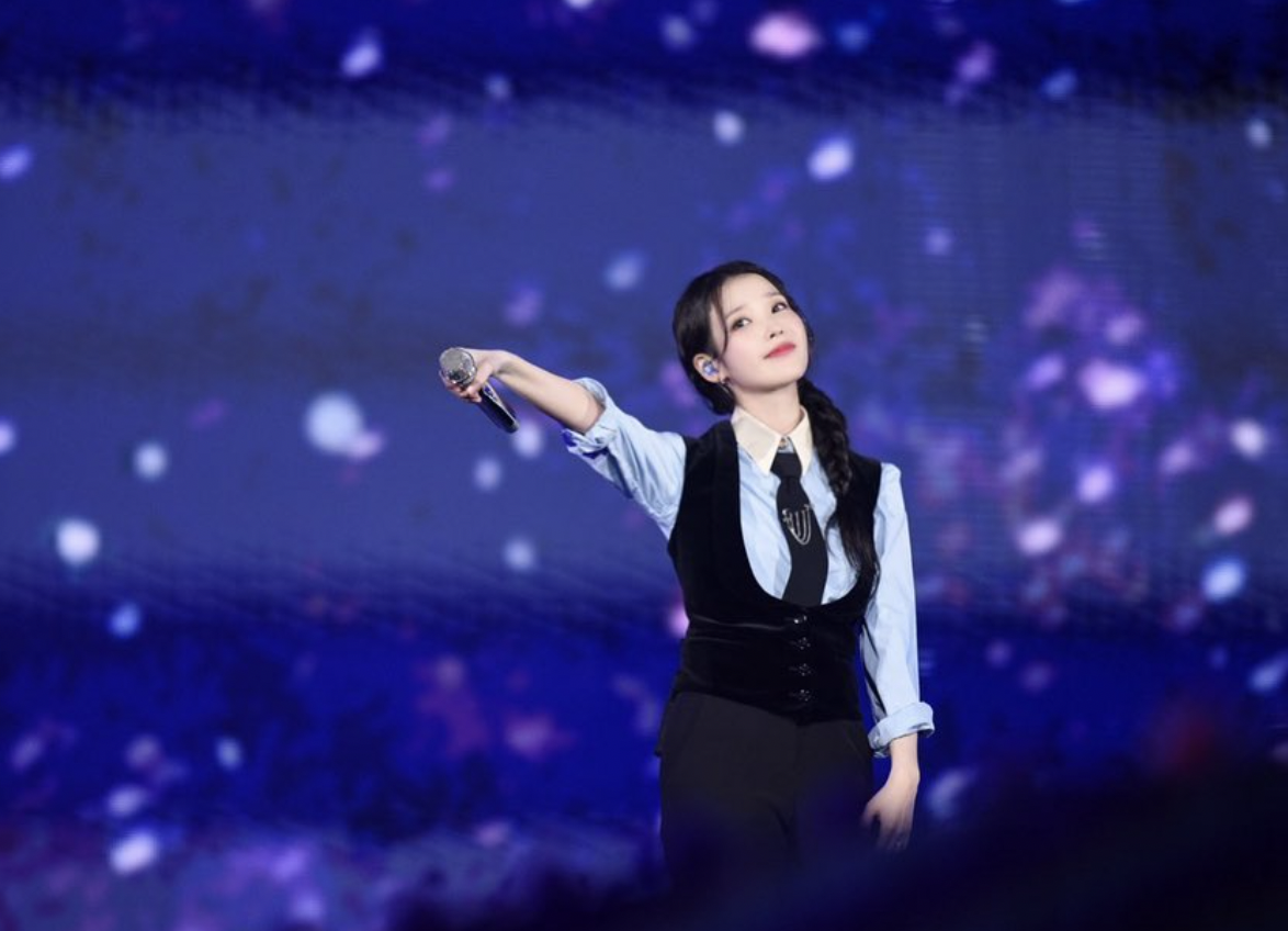 IU自爆,在準備演唱會期間「痛苦如置身地獄」。