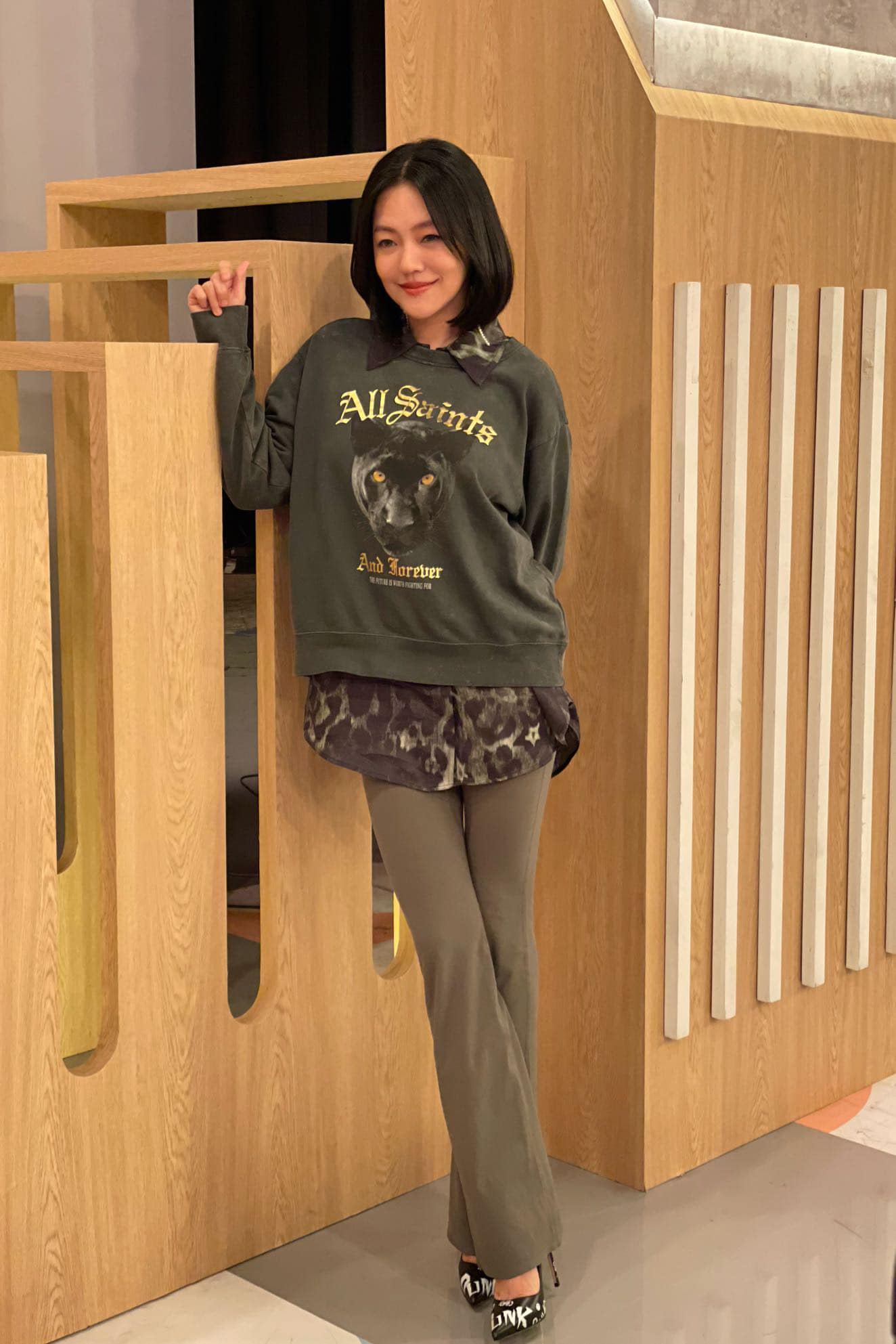 網民紛紛留言表示，小S康復後變更漂亮，「這張看起來超像大S！」