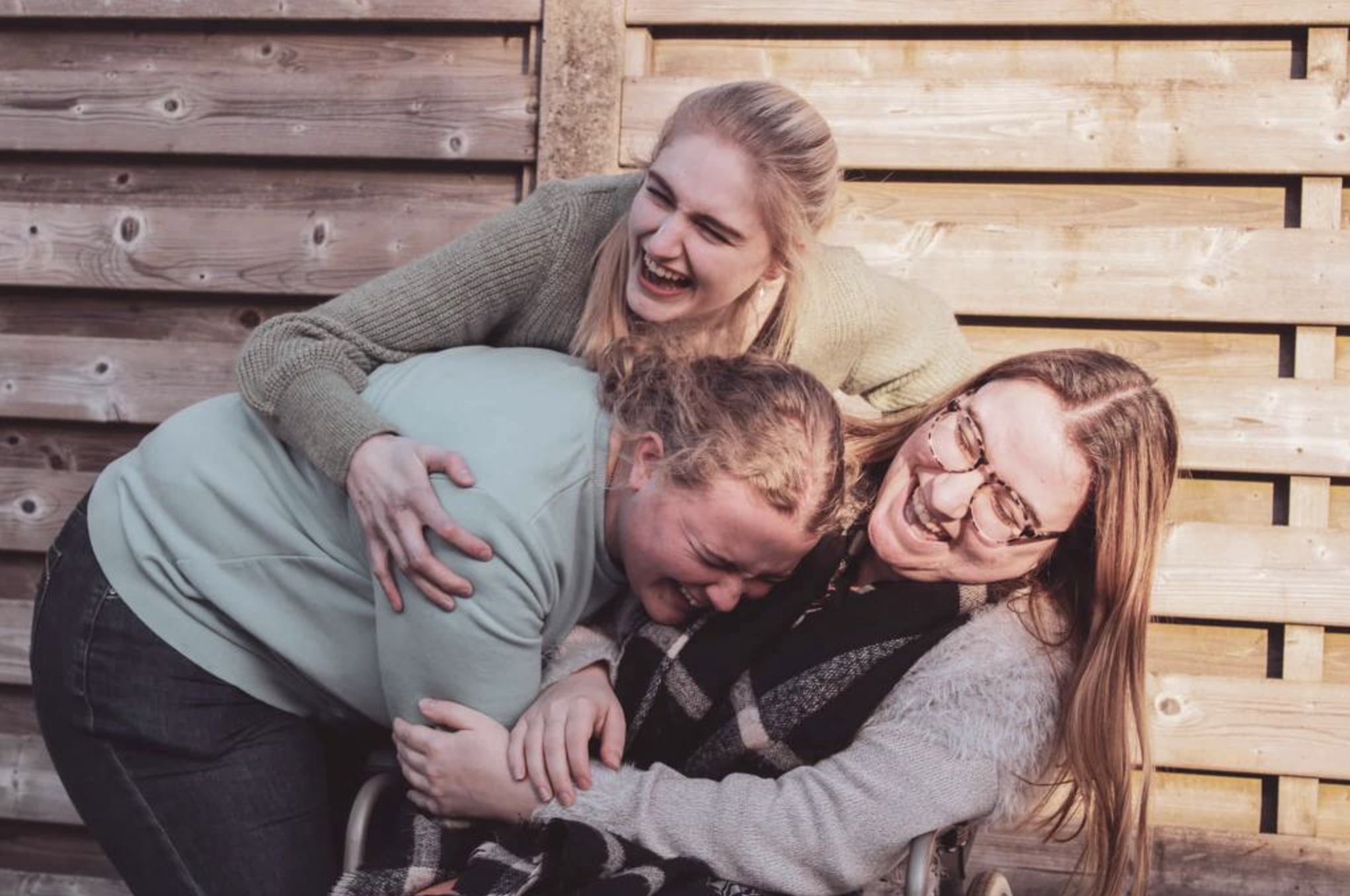 今年5月7日,香緹合法接受「安樂死」離世。