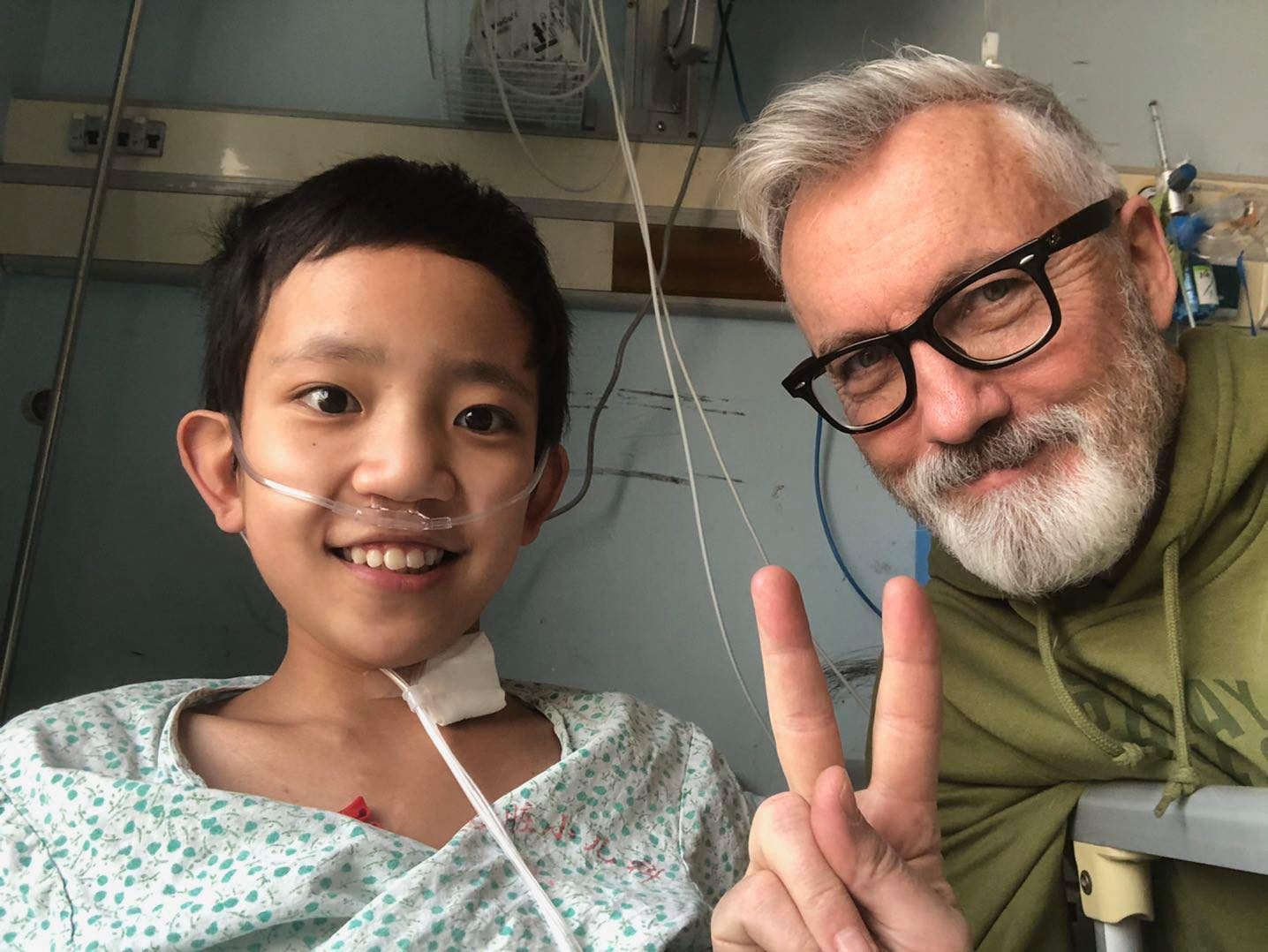 貝天牧至今已幫助3000多個殘疾兒童做了手術治療。