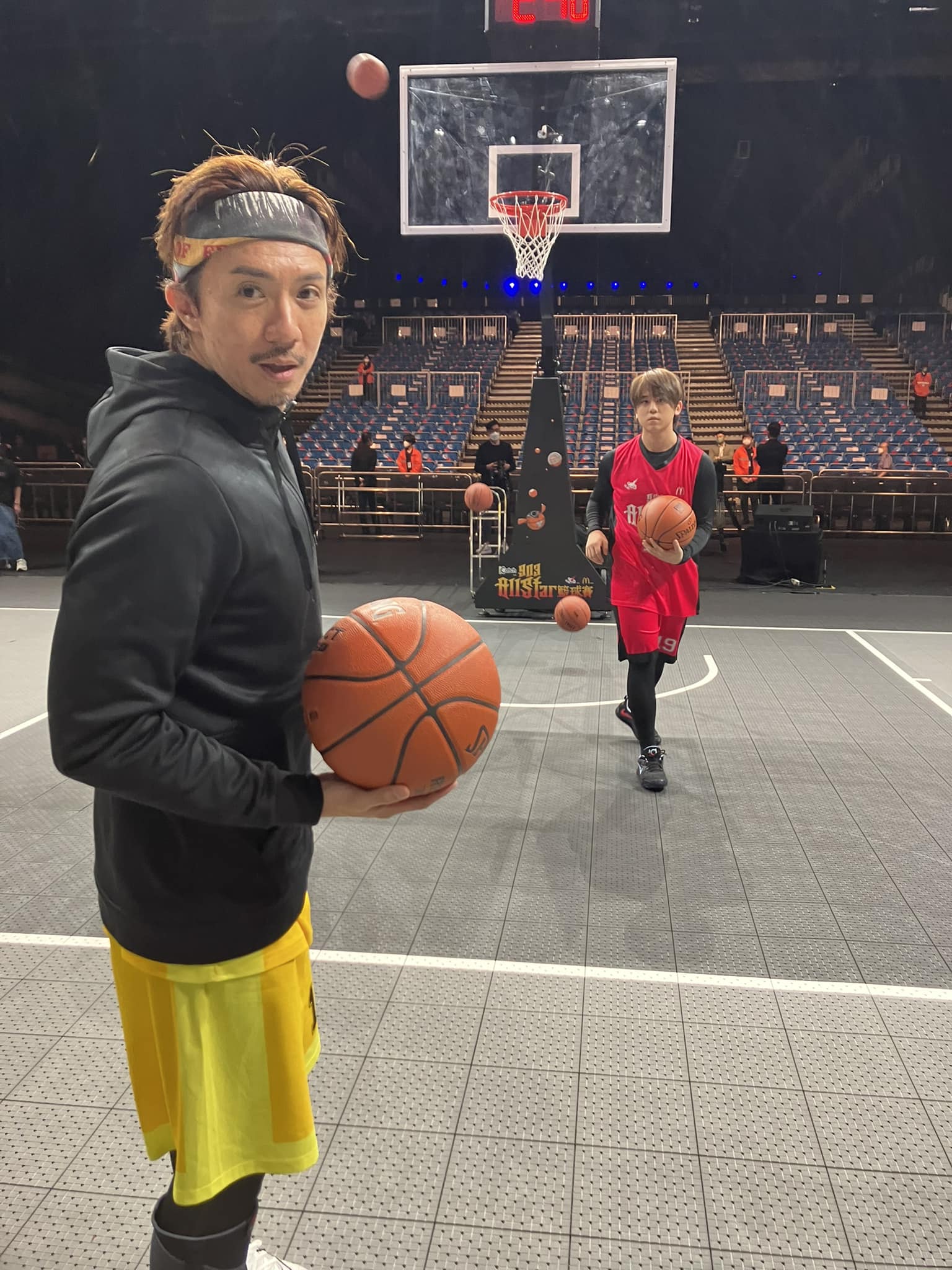 MIRROR成員姜濤、張繼聰等上星期參加《903 AllStar 籃球賽》。