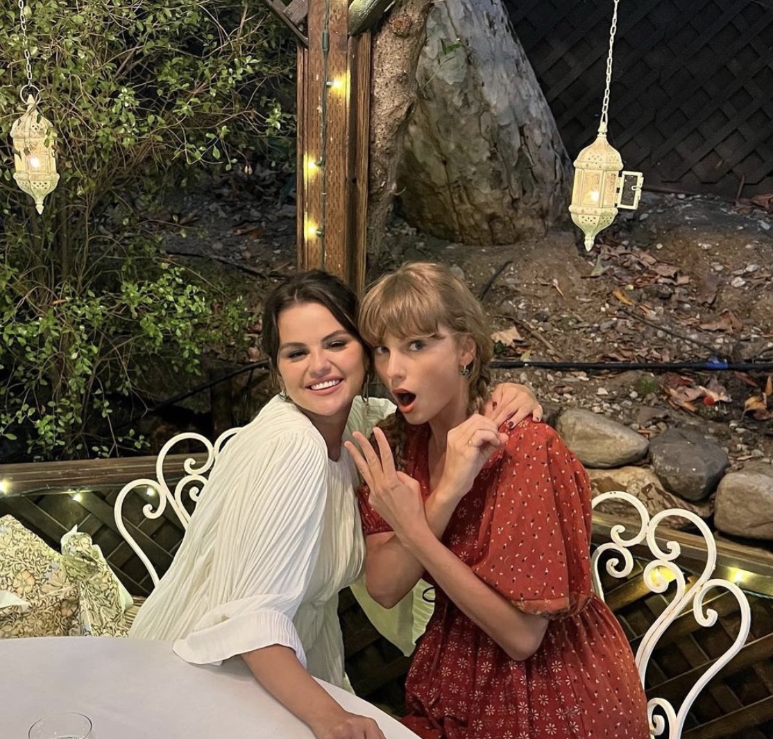 Selena Gomez 稱 Taylor Swift 是「圈內唯一朋友」