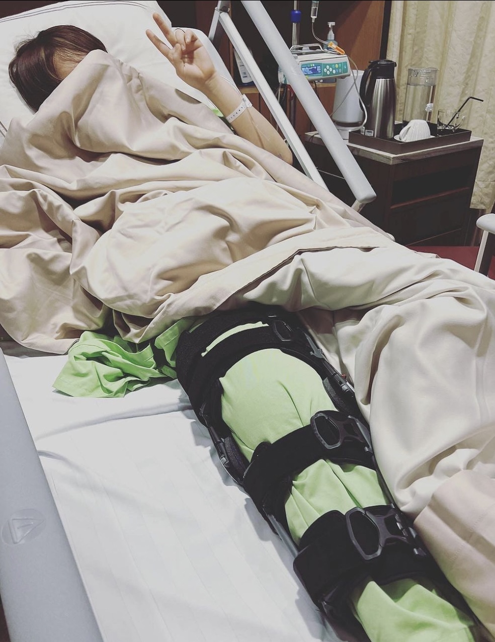 「順利結束了，感謝上天，希望早點好起來見大家」