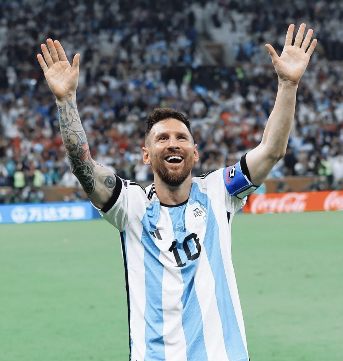 為了出色的運動表現,美斯下定決心改變不健康的飲食習慣。