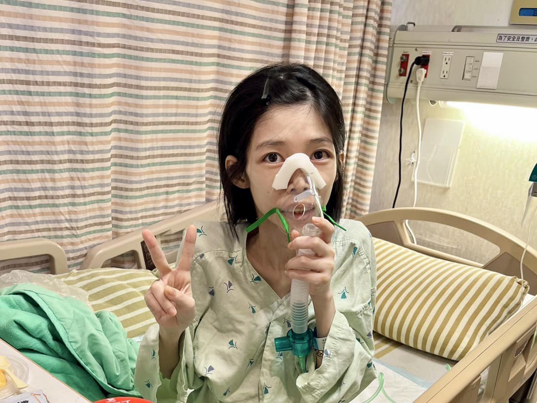 2016年,年僅19歲的湯佩姿確診卵巢癌末期。